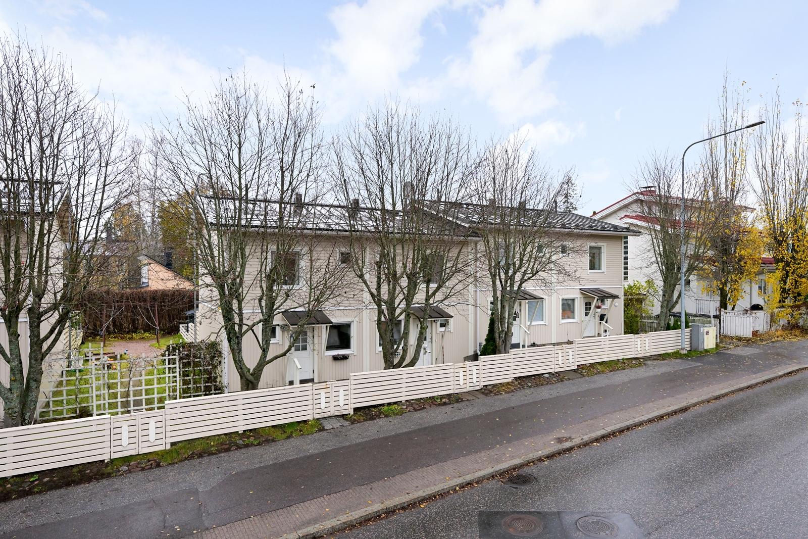 Viertolantie 9, Tapanila, Helsinki