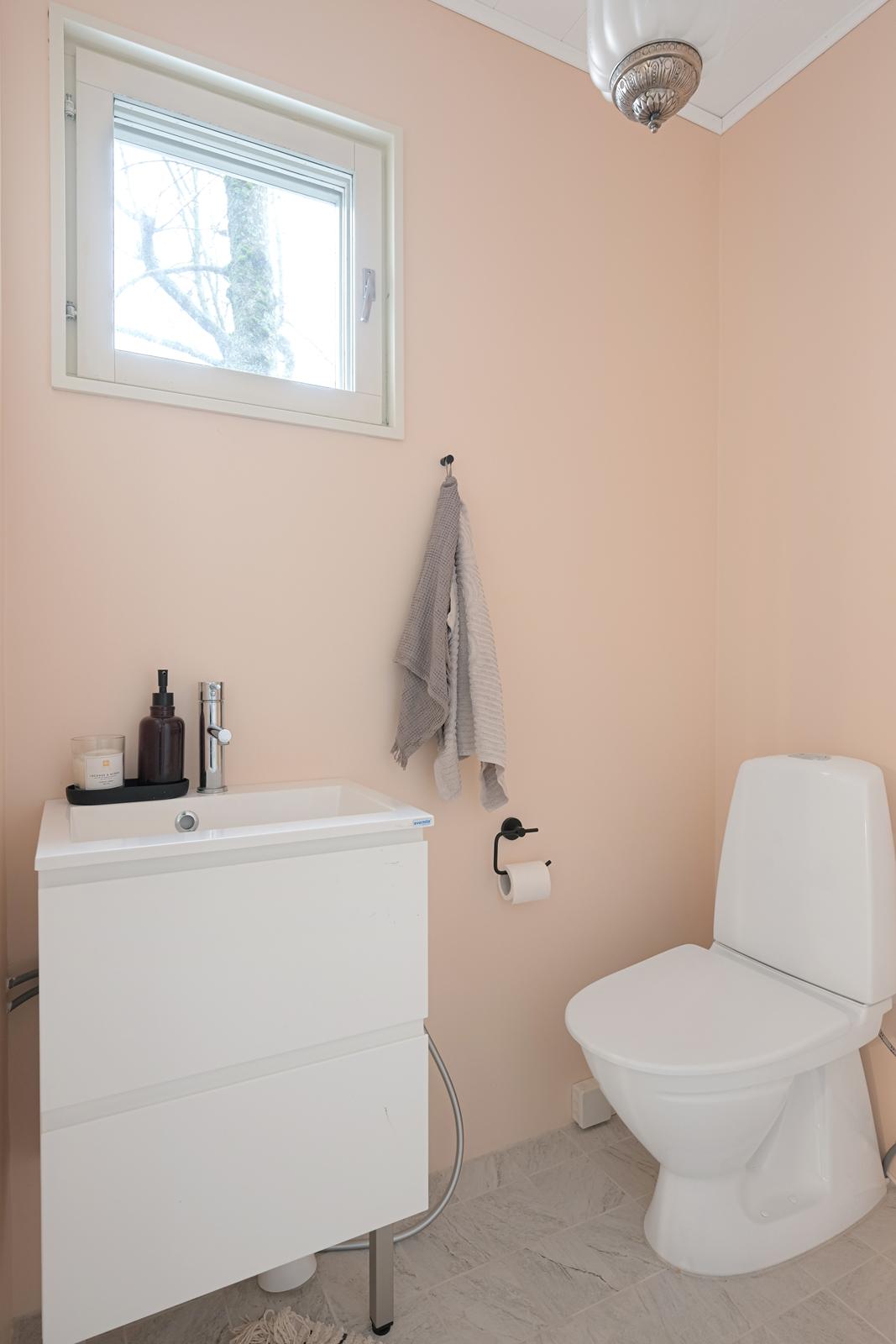 Viertolantie 9, Tapanila, Helsinki