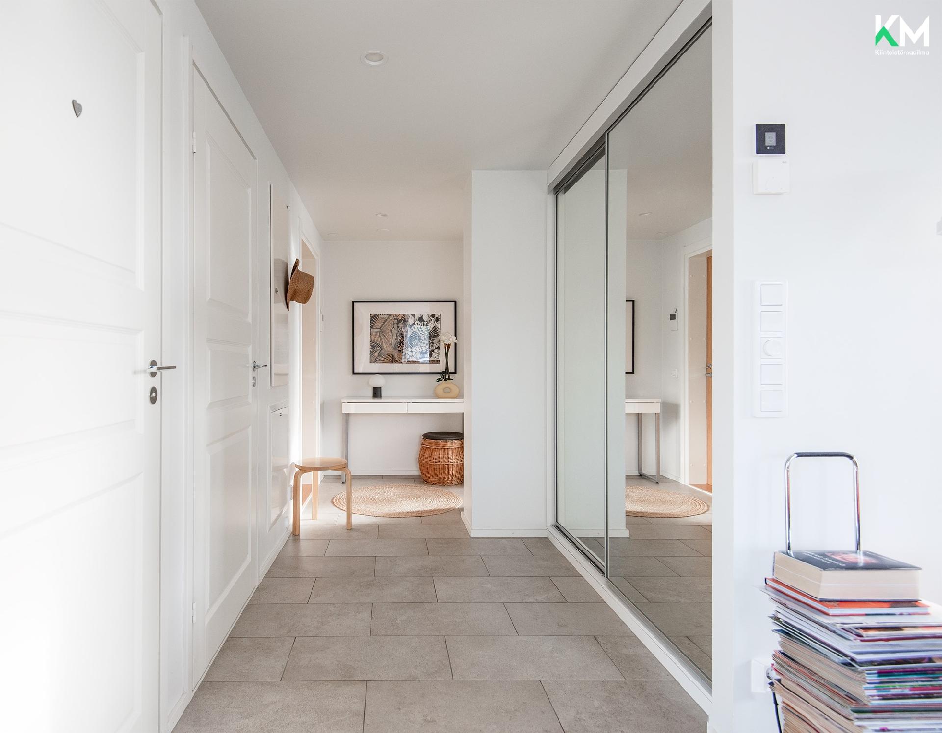 Vakka-Suomentie 87, Länsikeskus, Turku