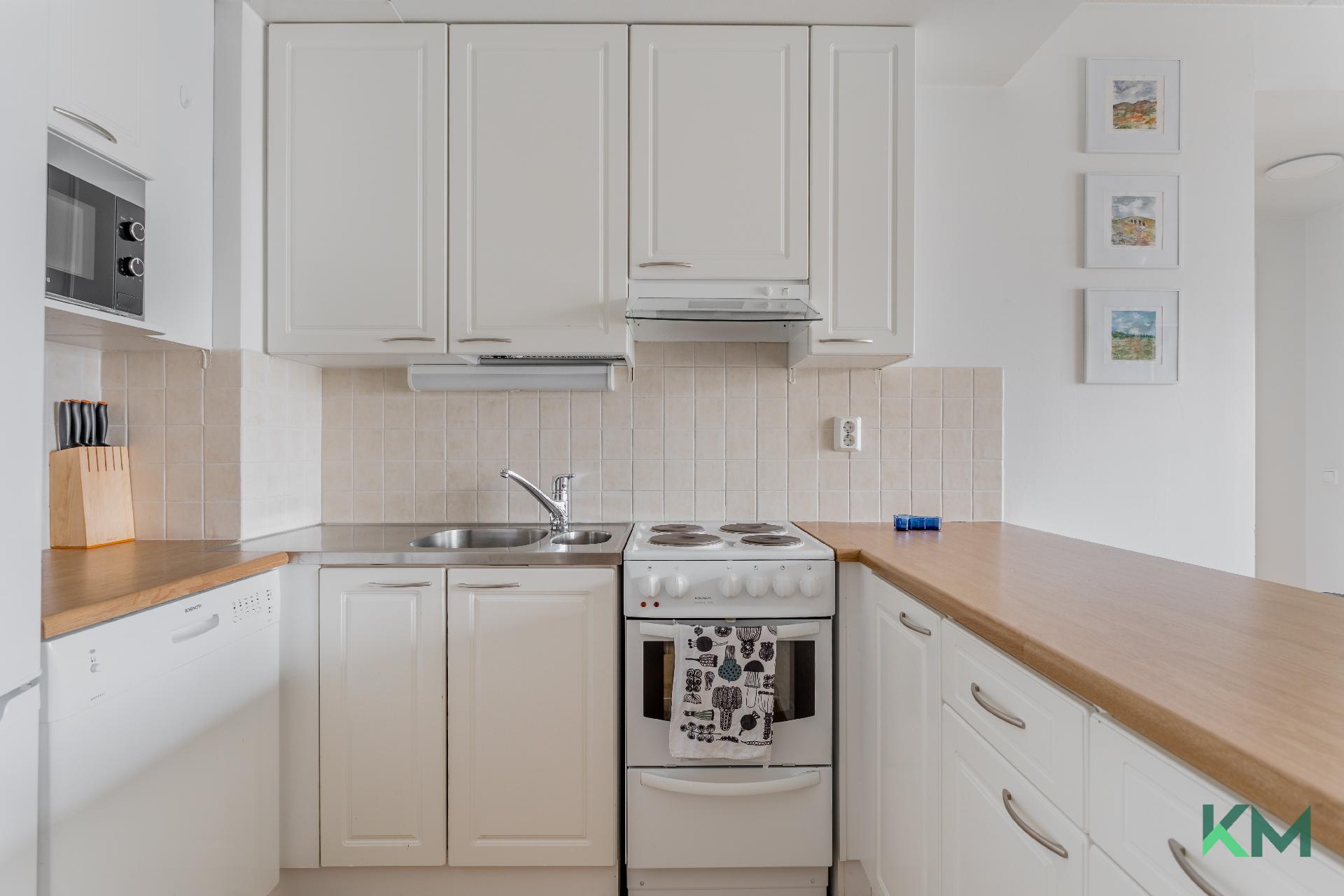 Puolikkotie 6, Matinkylä, Espoo