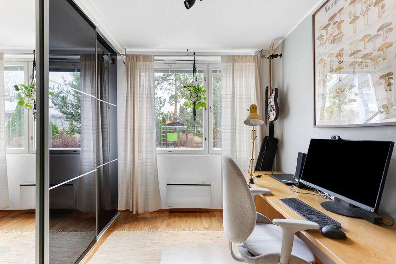 Maununnevantie 2, Maununneva, Helsinki