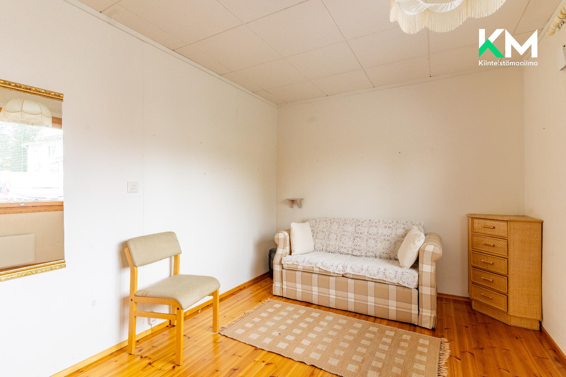 Husaaritie 6, Kannisto, Vantaa