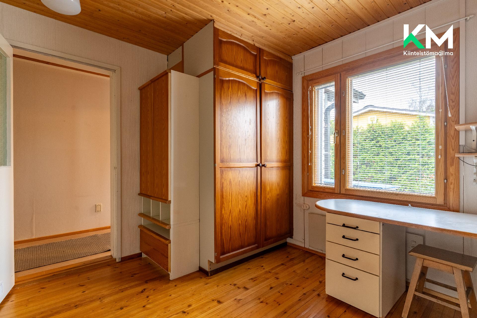 Husaaritie 6, Kannisto, Vantaa