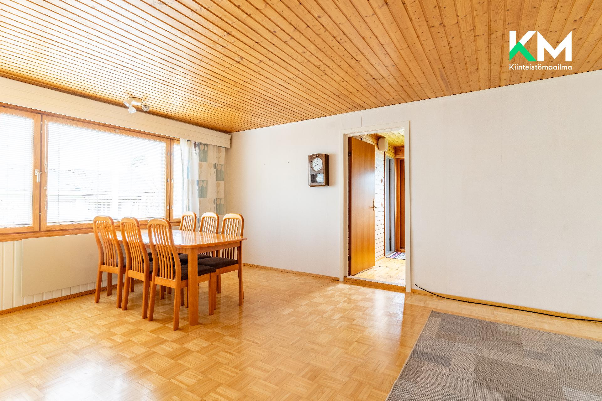 Husaaritie 6, Kannisto, Vantaa