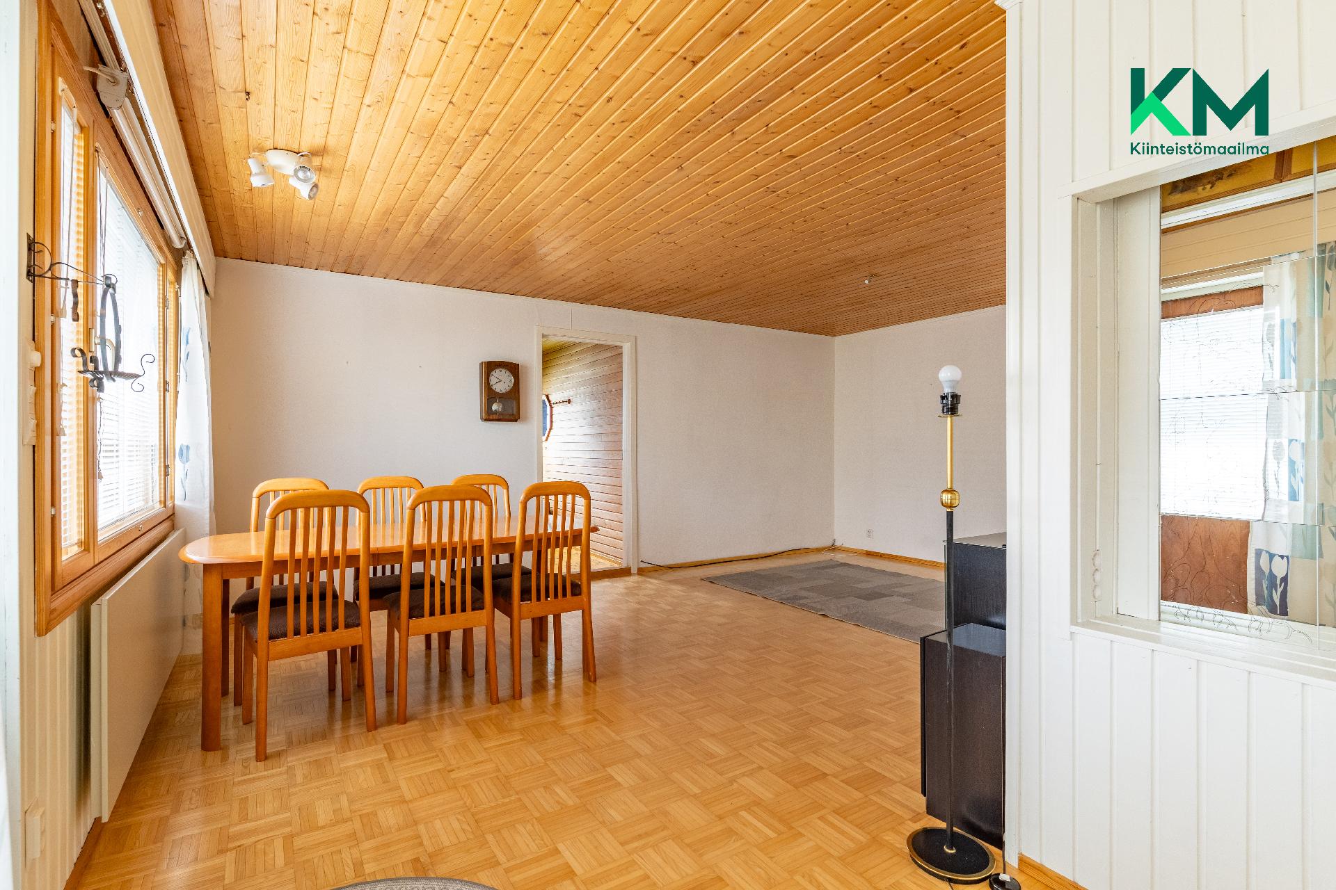 Husaaritie 6, Kannisto, Vantaa