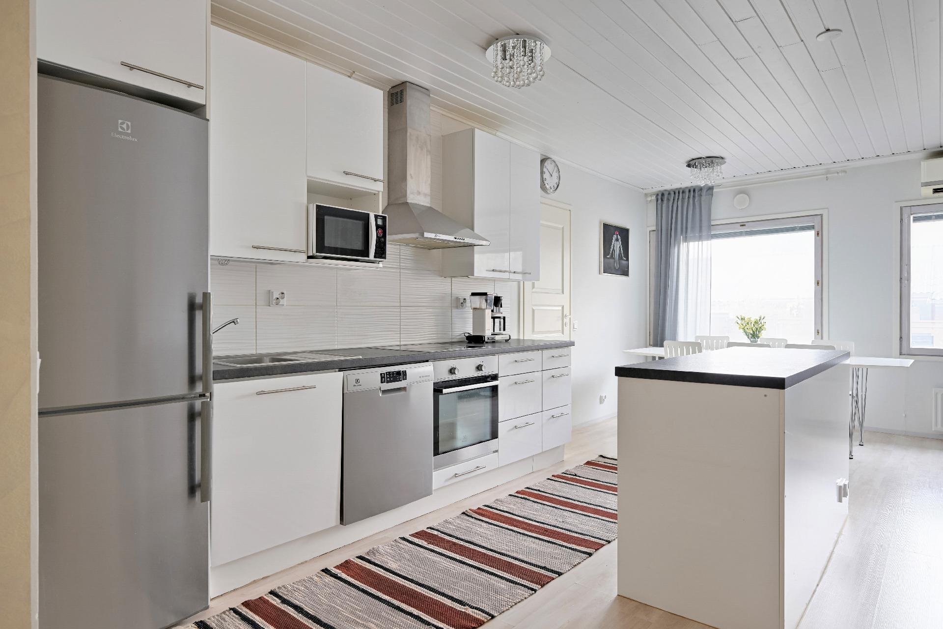 Kalkkivuorentie 23, Heikinlaakso, Helsinki