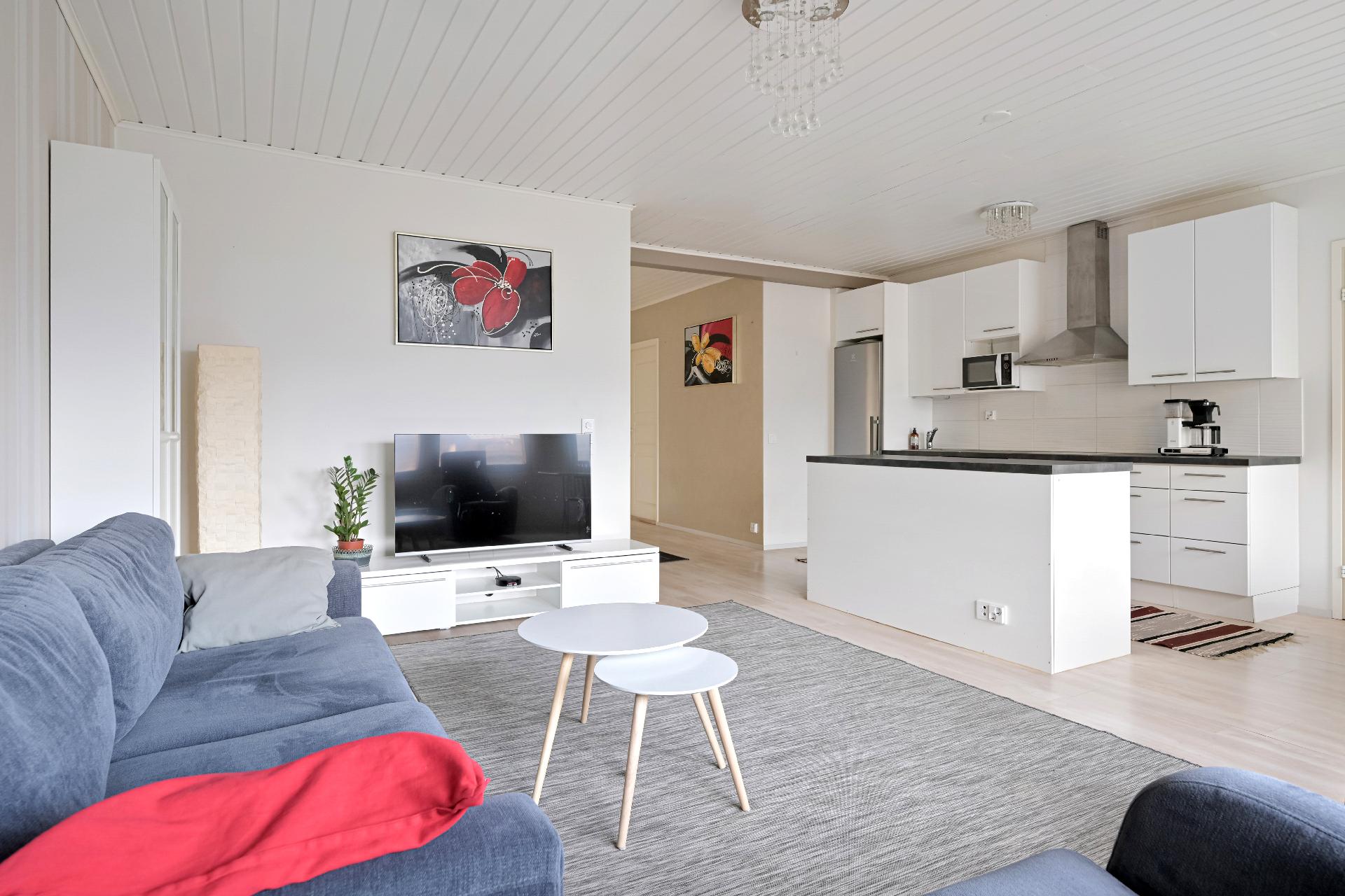 Kalkkivuorentie 23, Heikinlaakso, Helsinki