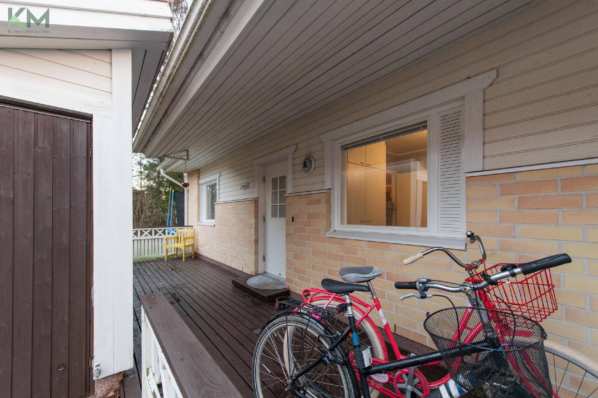 Huuhkajantaival 8, Kärki, Seinäjoki