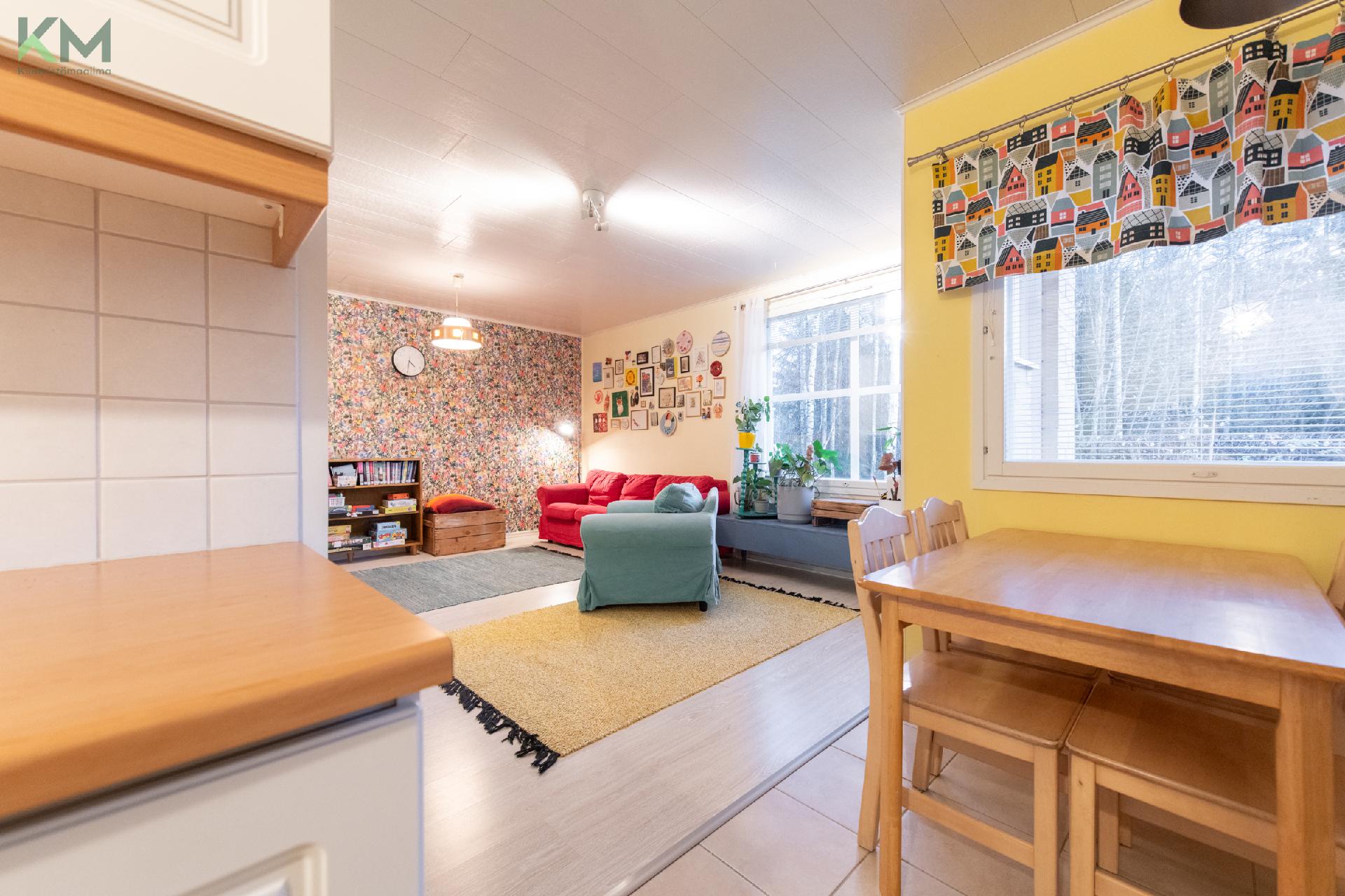 Huuhkajantaival 8, Kärki, Seinäjoki