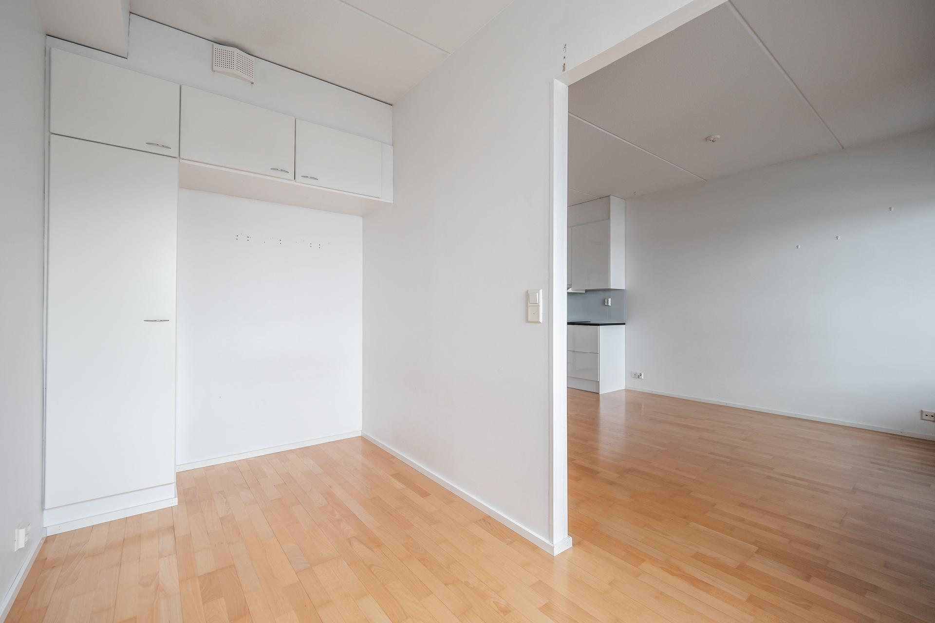 Kasarmintie 22, Myllytulli, Oulu