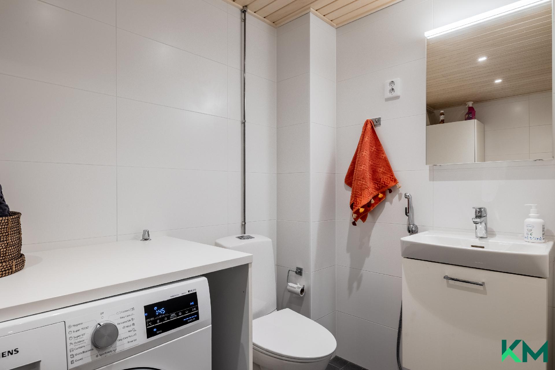 Bermudankatu 5, Jätkäsaari, Helsinki