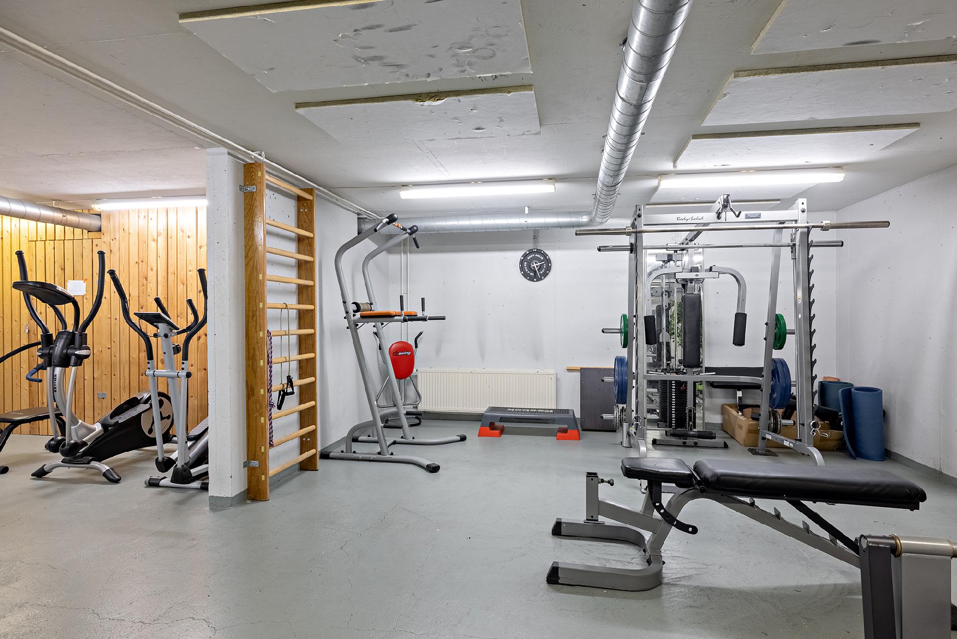 Radiomastontie 8, Svaaninsuo, Oulu