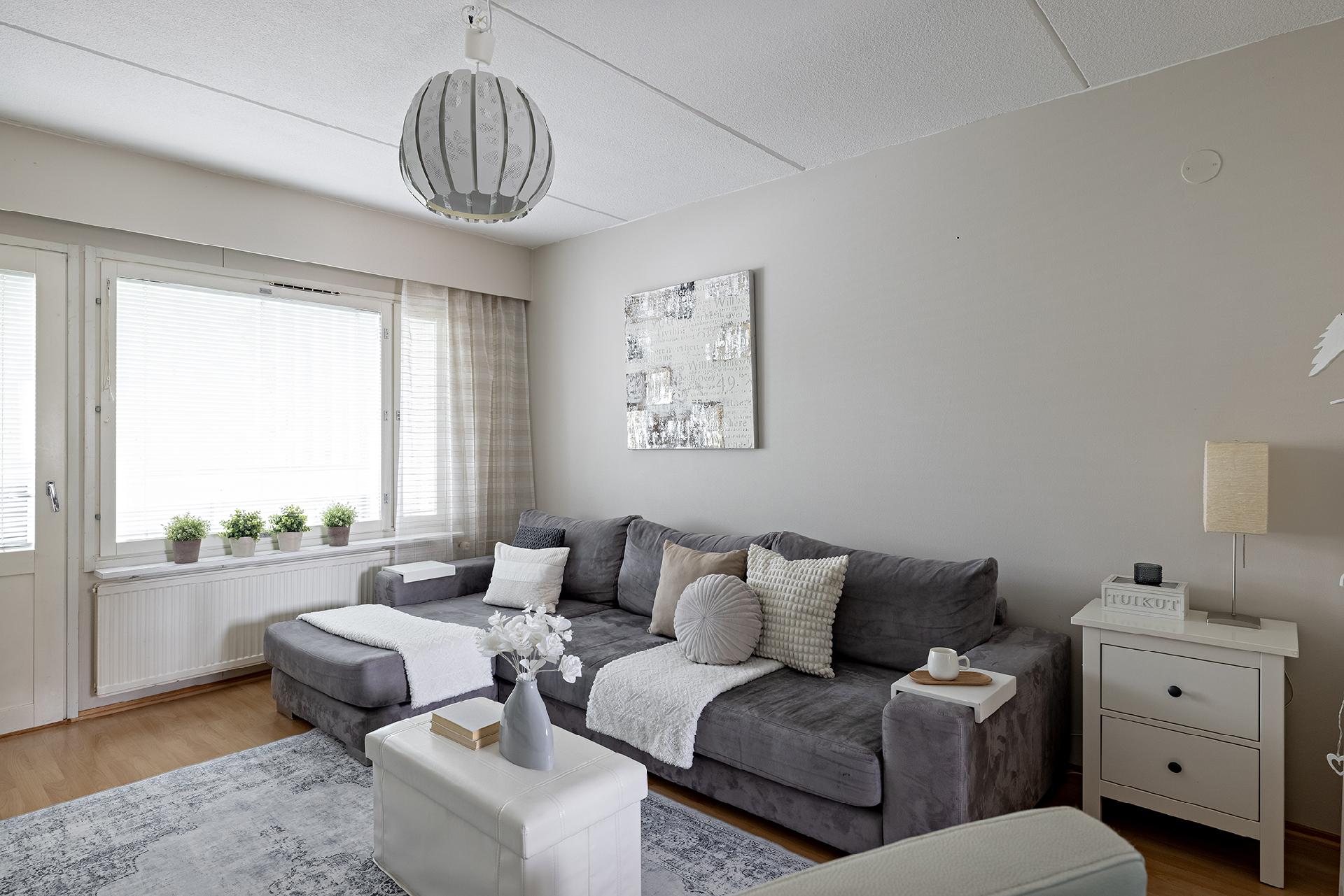 Radiomastontie 8, Svaaninsuo, Oulu