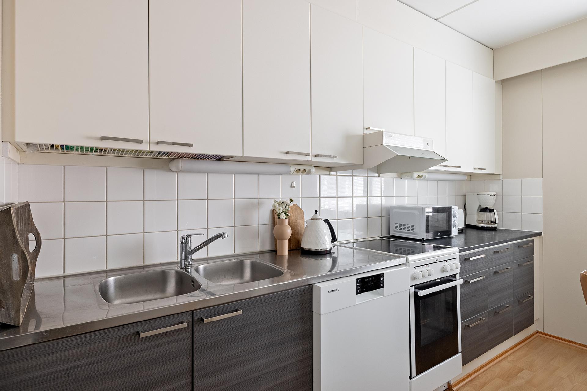 Radiomastontie 8, Svaaninsuo, Oulu