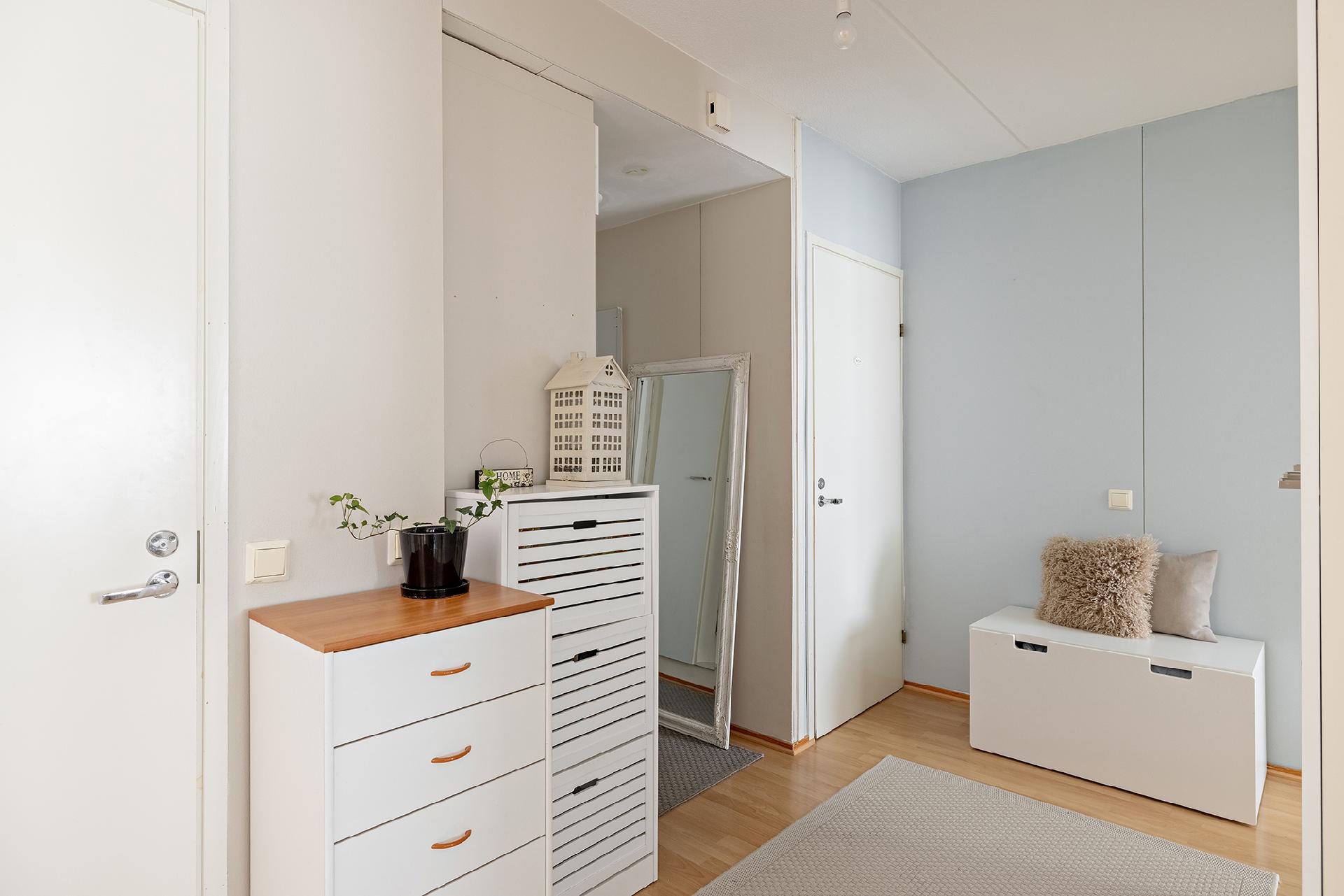 Radiomastontie 8, Svaaninsuo, Oulu