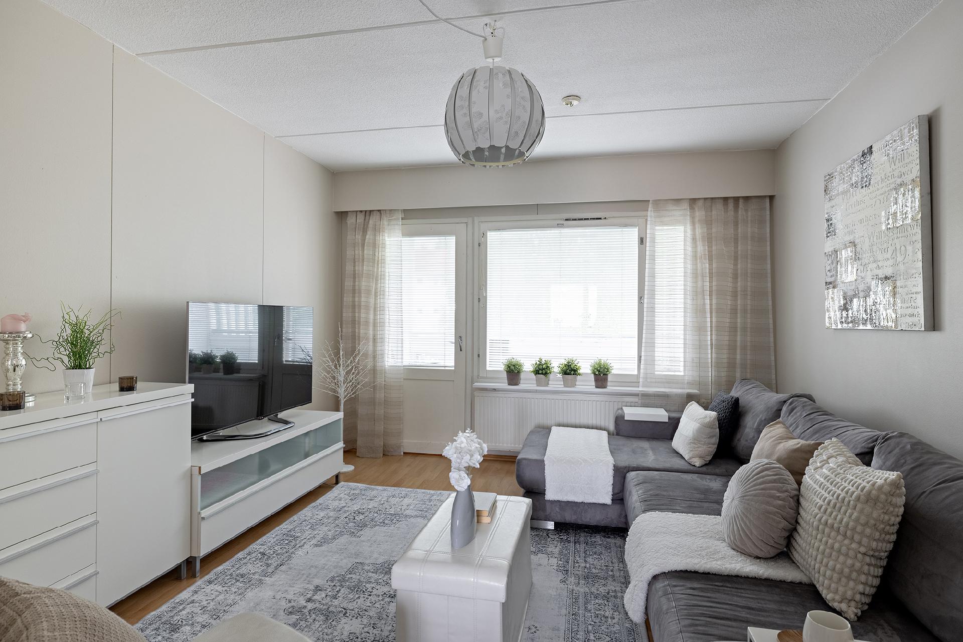 Radiomastontie 8, Svaaninsuo, Oulu