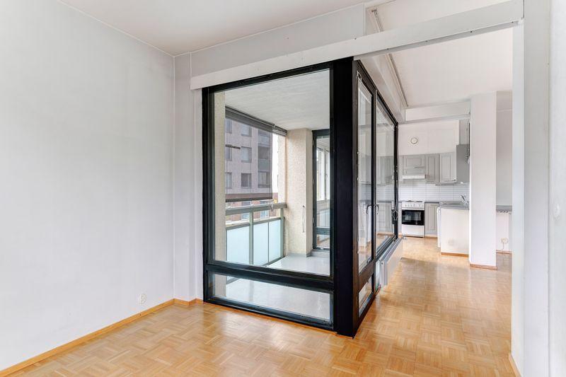 Sulkapolku 6, Pitäjänmäki, Helsinki