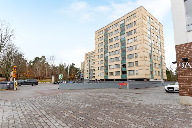 Sulkapolku 6, Pitäjänmäki, Helsinki