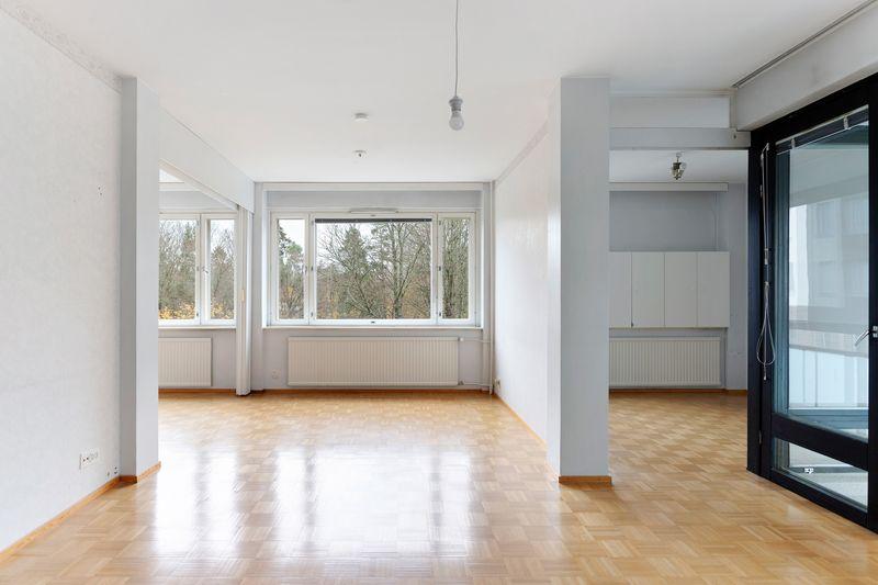 Sulkapolku 6, Pitäjänmäki, Helsinki