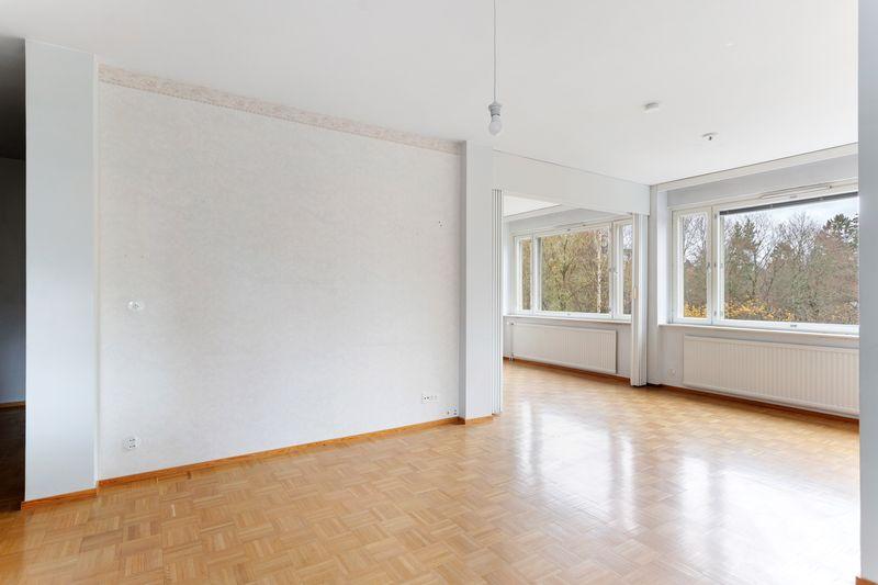 Sulkapolku 6, Pitäjänmäki, Helsinki