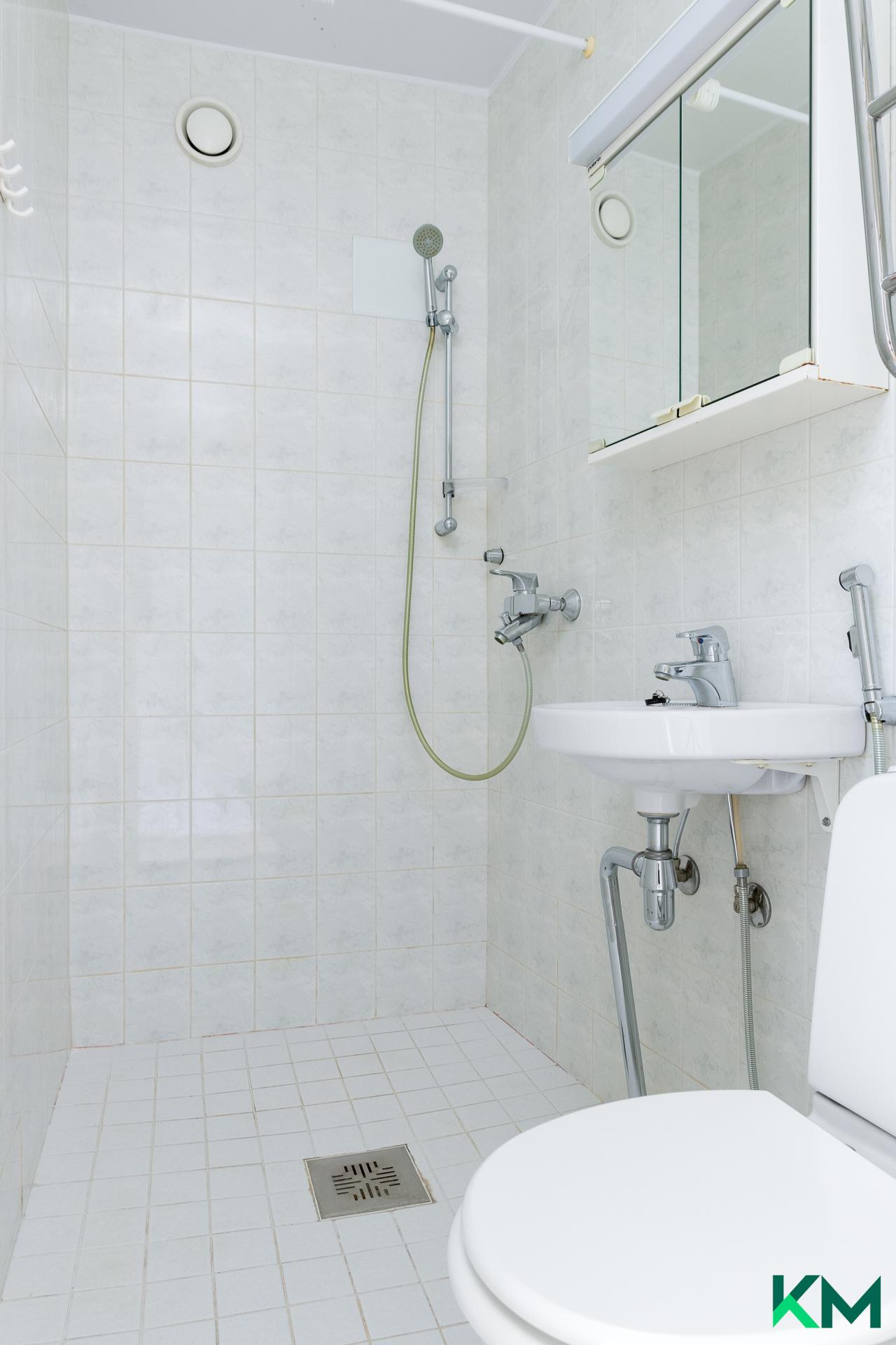 Porintie 5, Munkkivuori, Helsinki