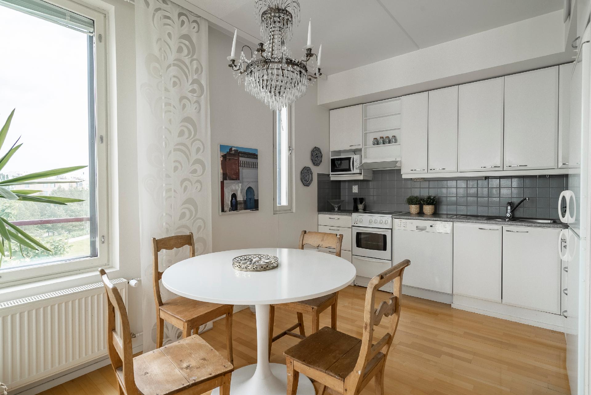 Pohjavedenkatu 12, Vuosaari, Helsinki