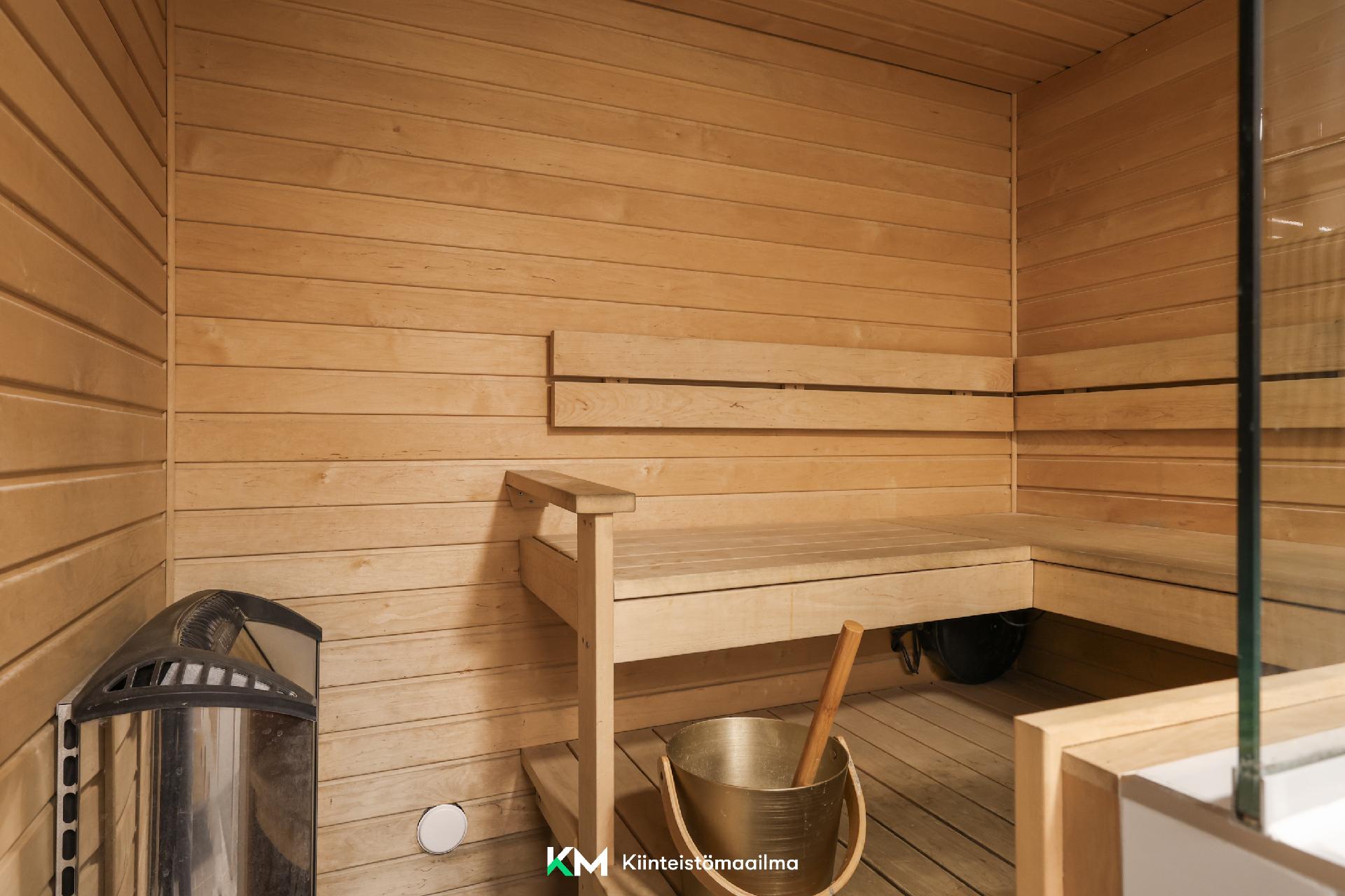 Makslahdentie 22, Laajalahti, Espoo