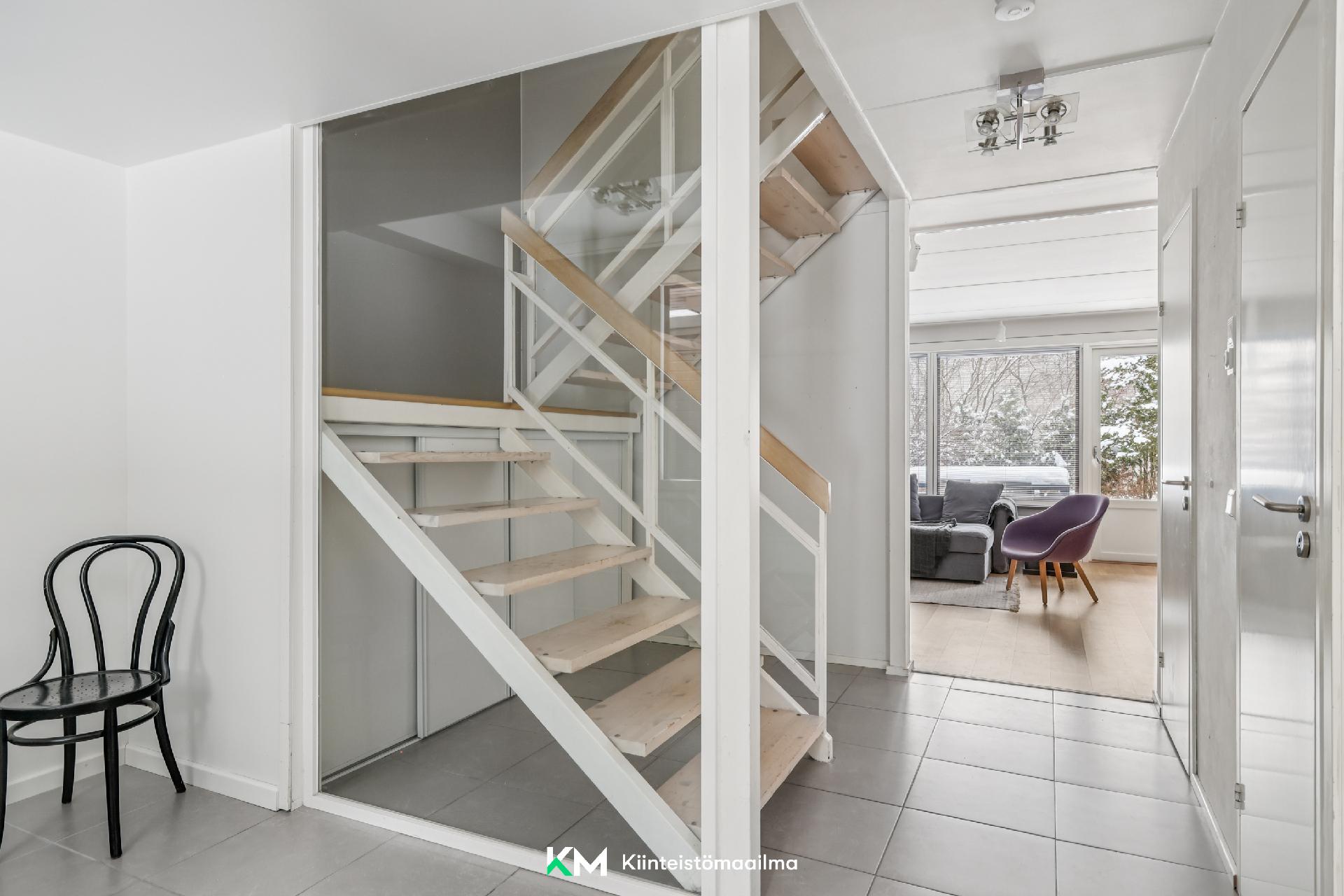 Makslahdentie 22, Laajalahti, Espoo