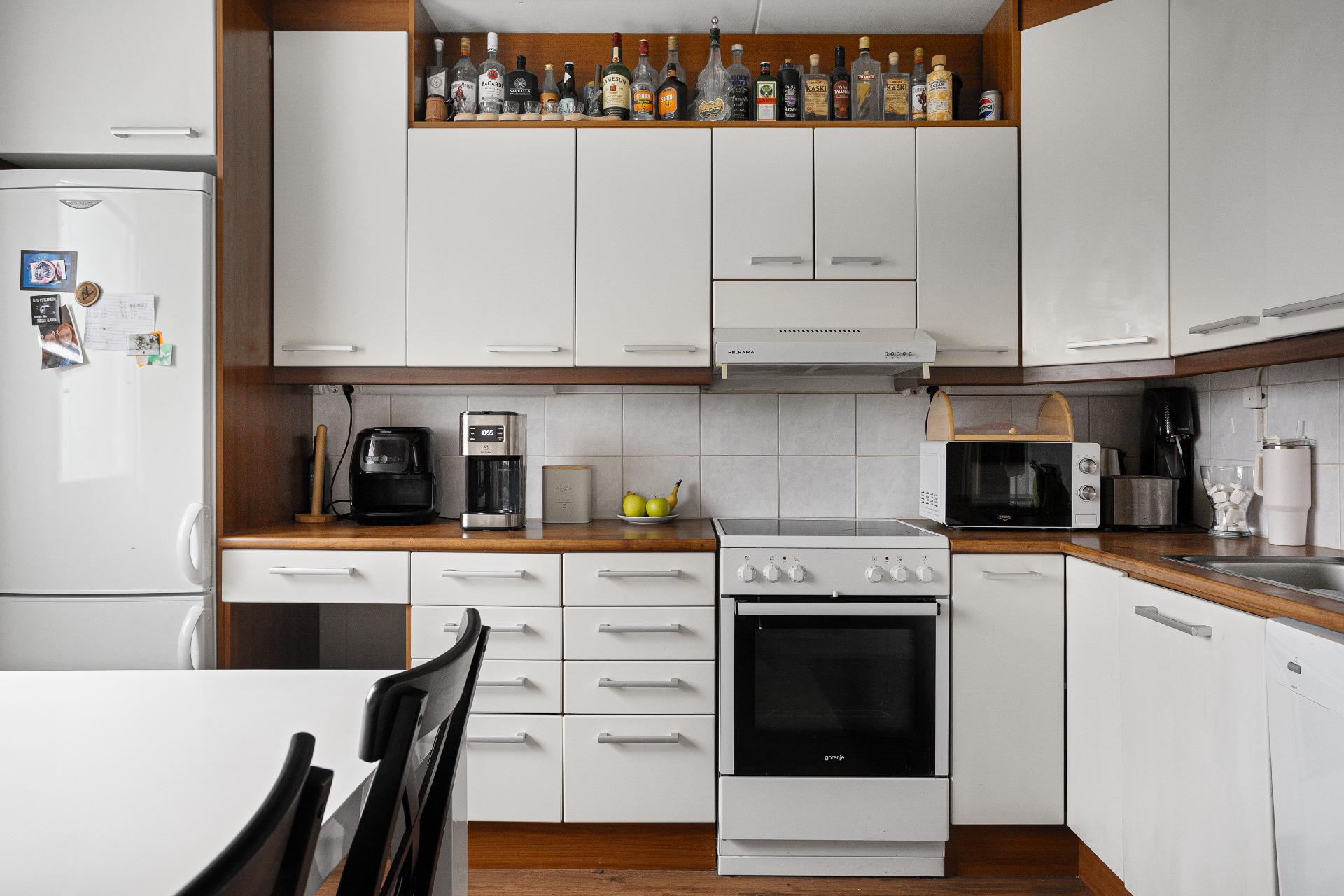 Tolkkilankatu 9, Eskolanmäki, Kouvola