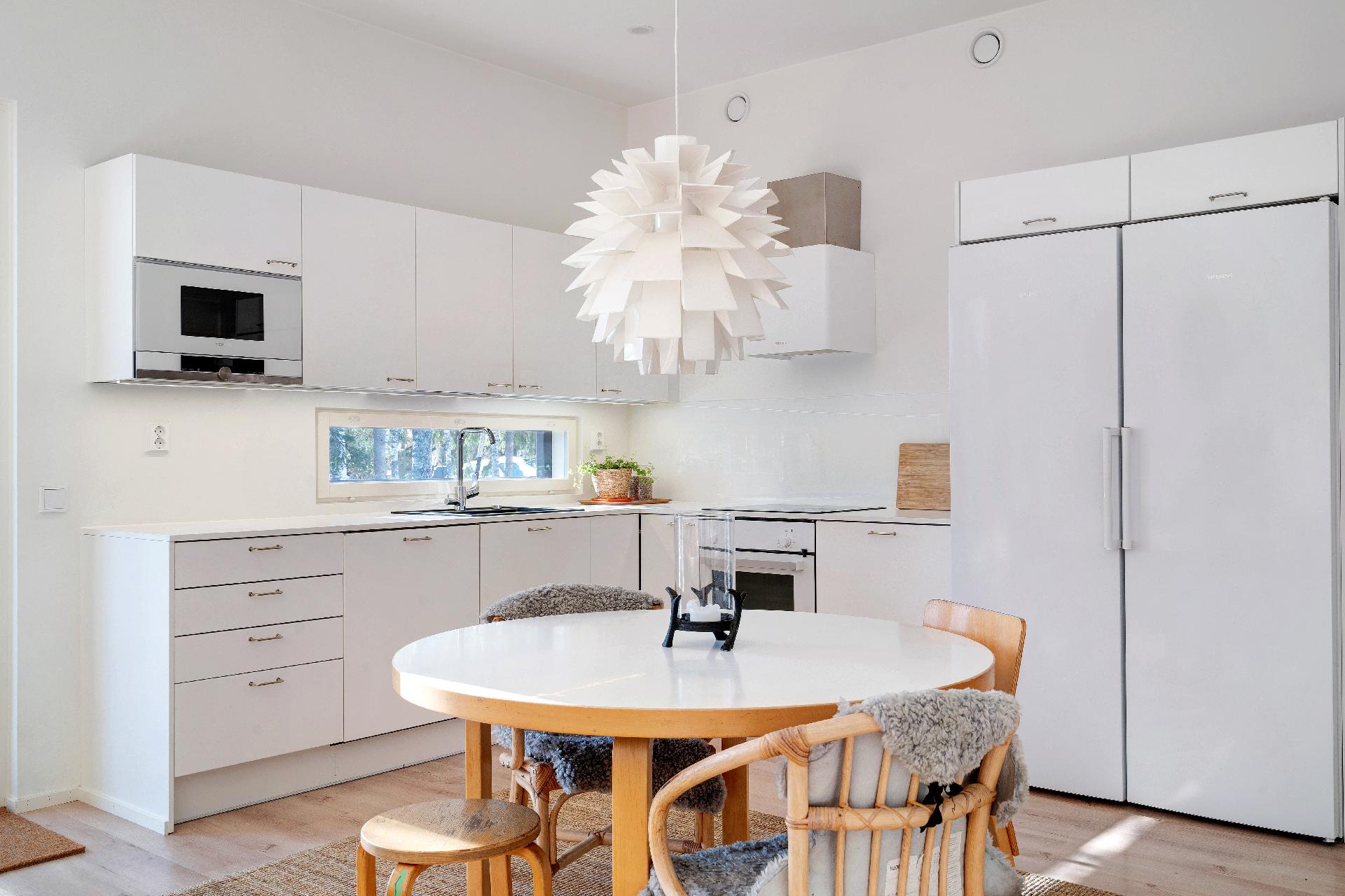 Pikkunevantie 11, Perusmäki, Espoo