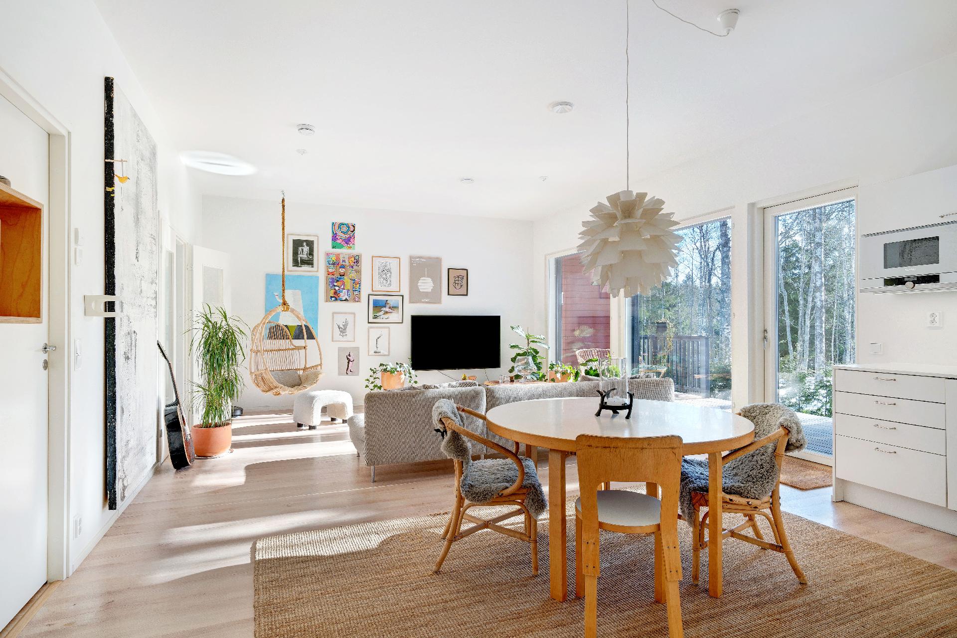 Pikkunevantie 11, Perusmäki, Espoo