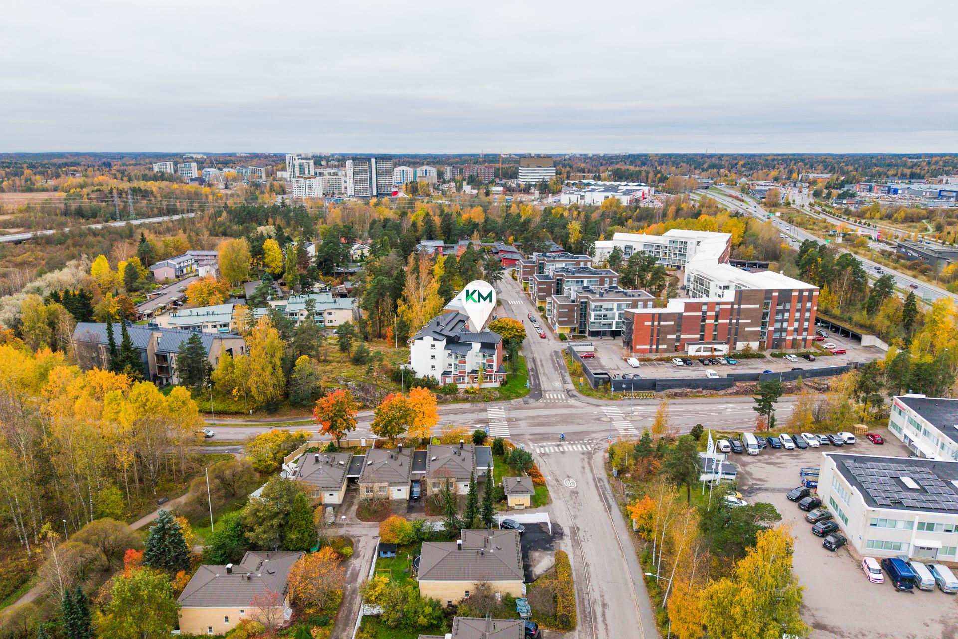 Etuniementie 2, Matinkylä, Espoo