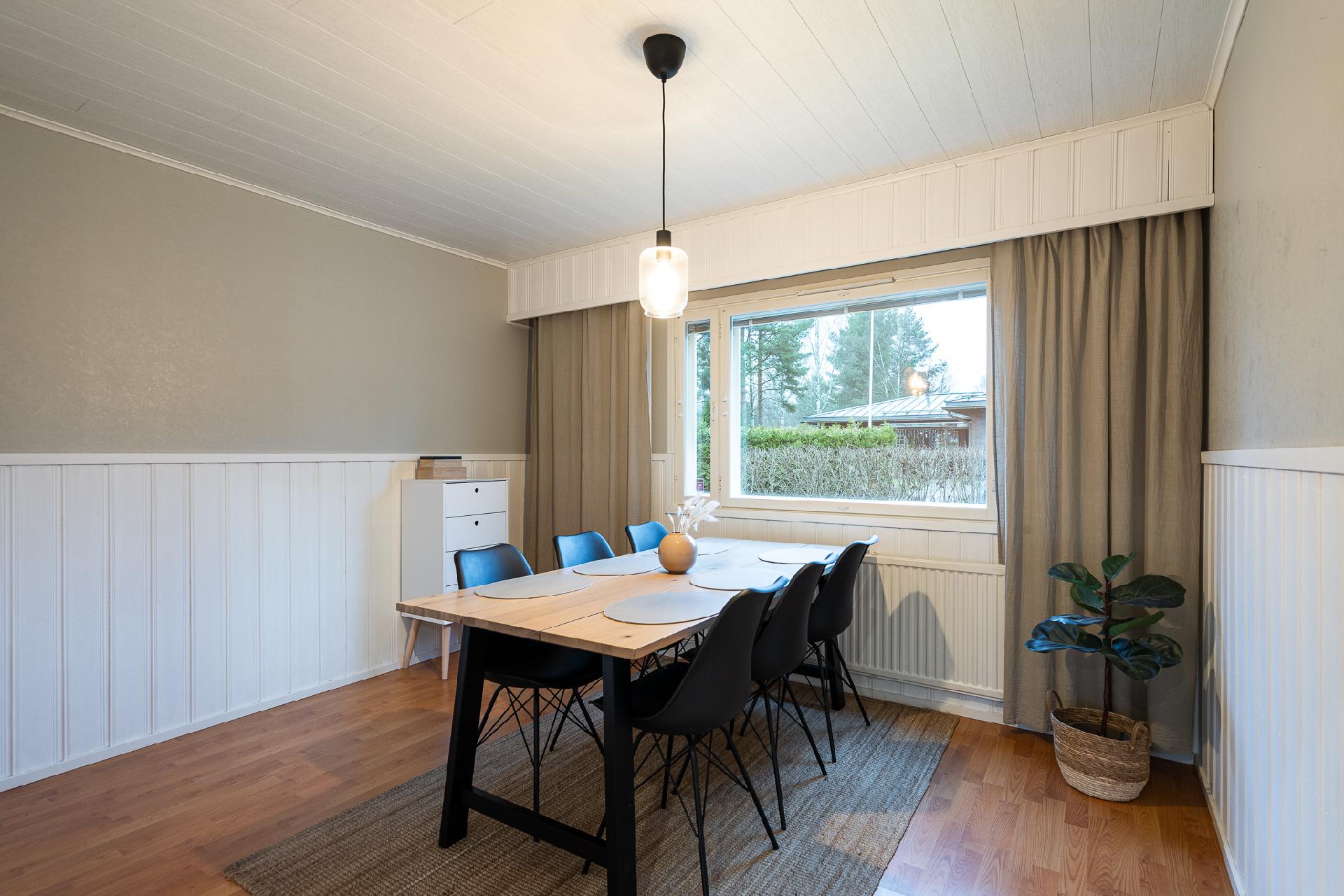 Taimitie 10, Kasvitarhan Alue, Kangasala