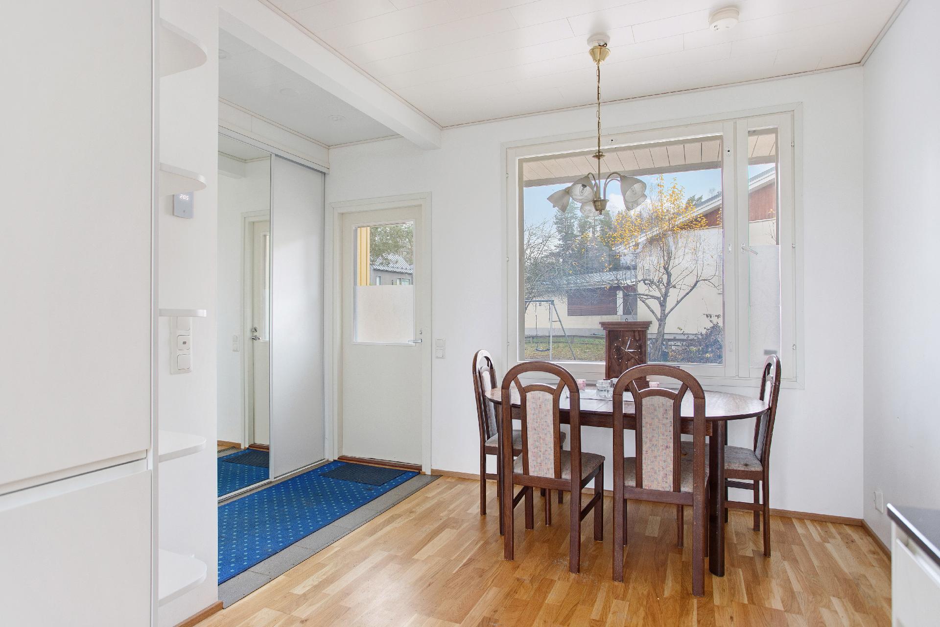 Komutintie 4, Kurttila, Espoo