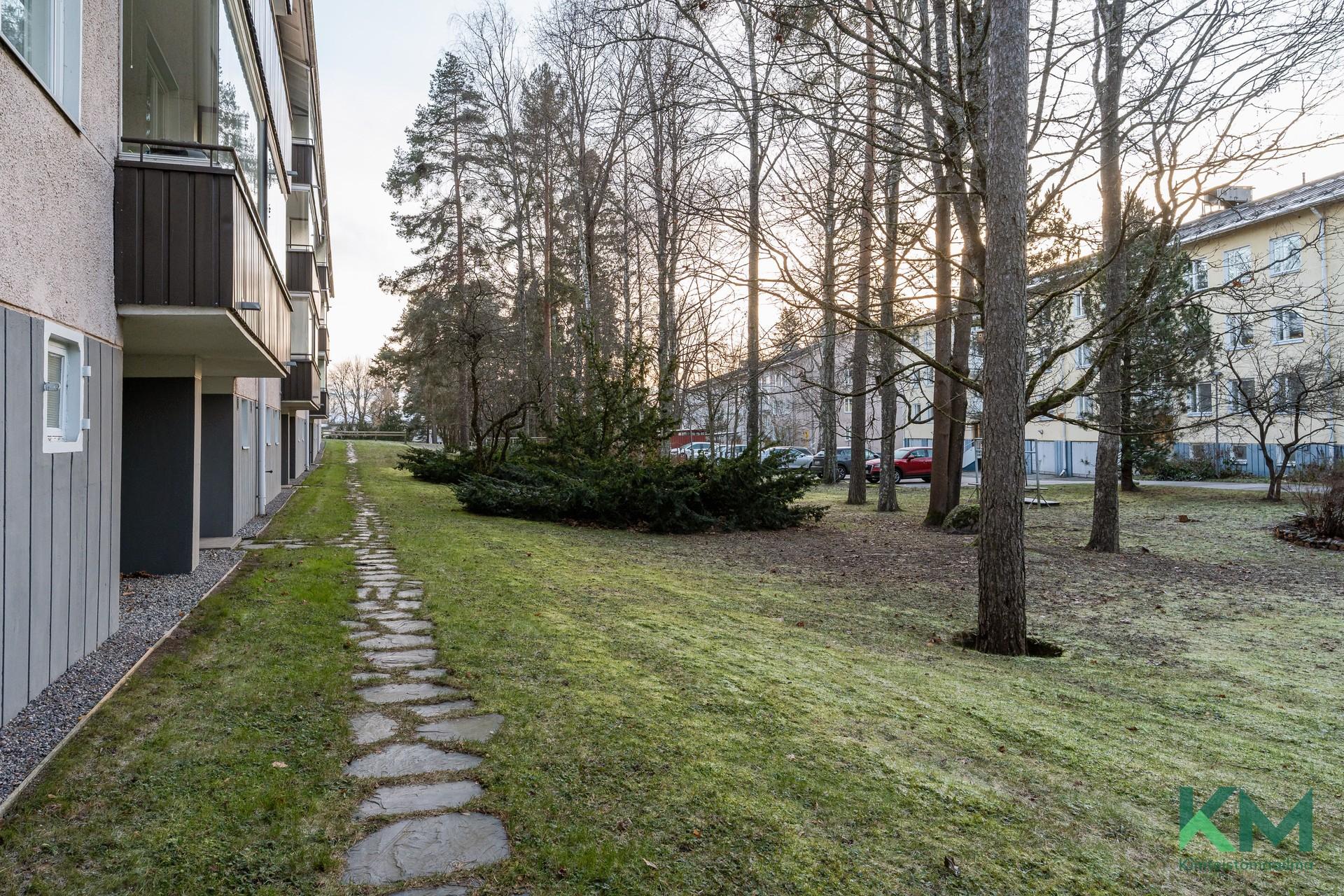 Ida Aalbergin tie 5, Pohjois-Haaga, Helsinki