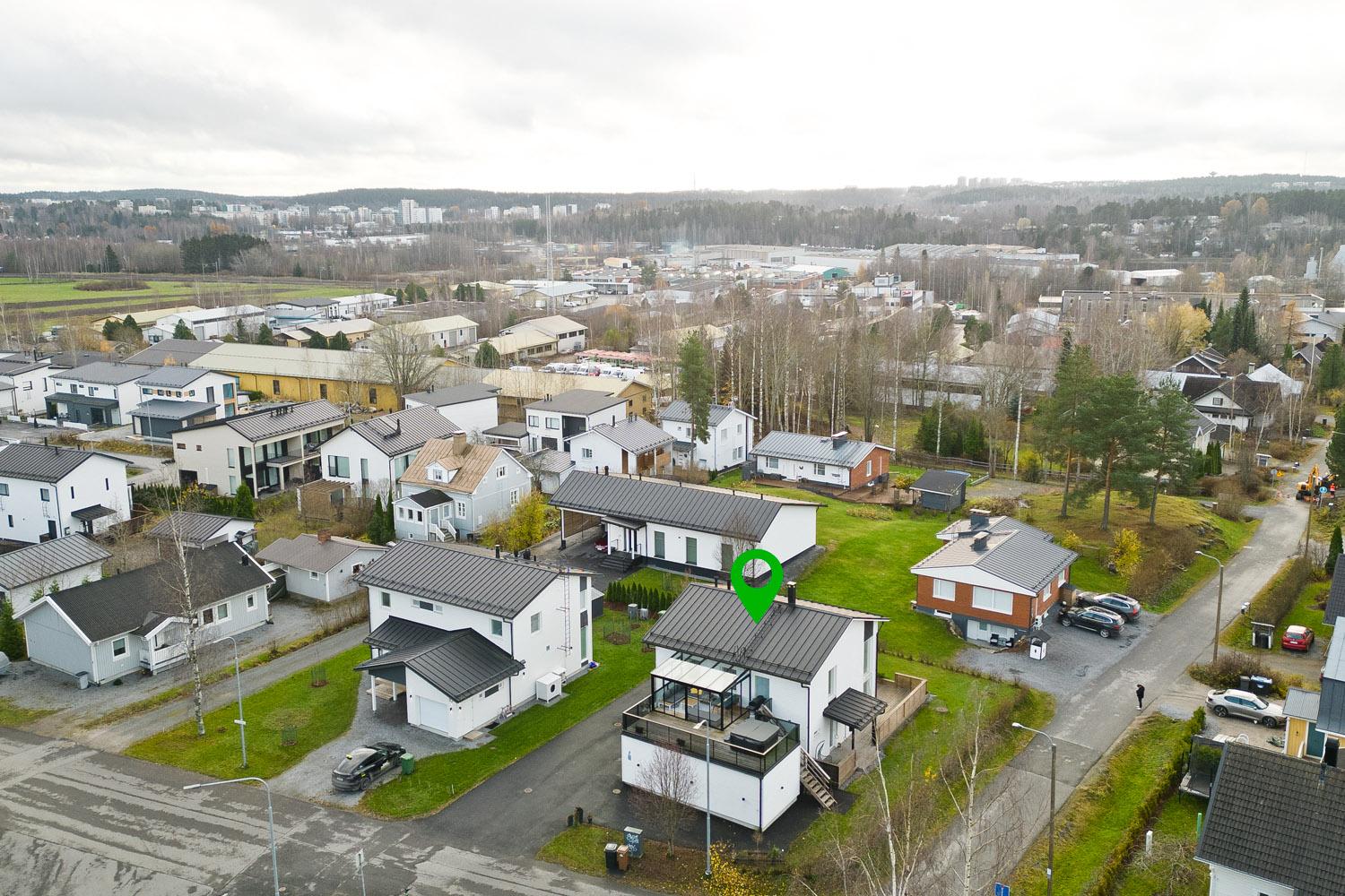 Veijanmäenkatu 8, Ristinarkku, Tampere