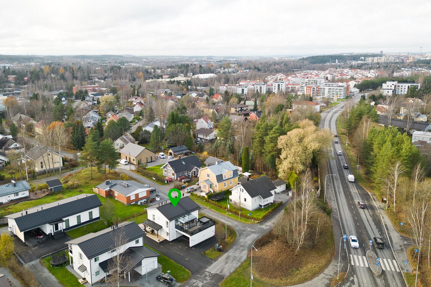 Veijanmäenkatu 8, Ristinarkku, Tampere