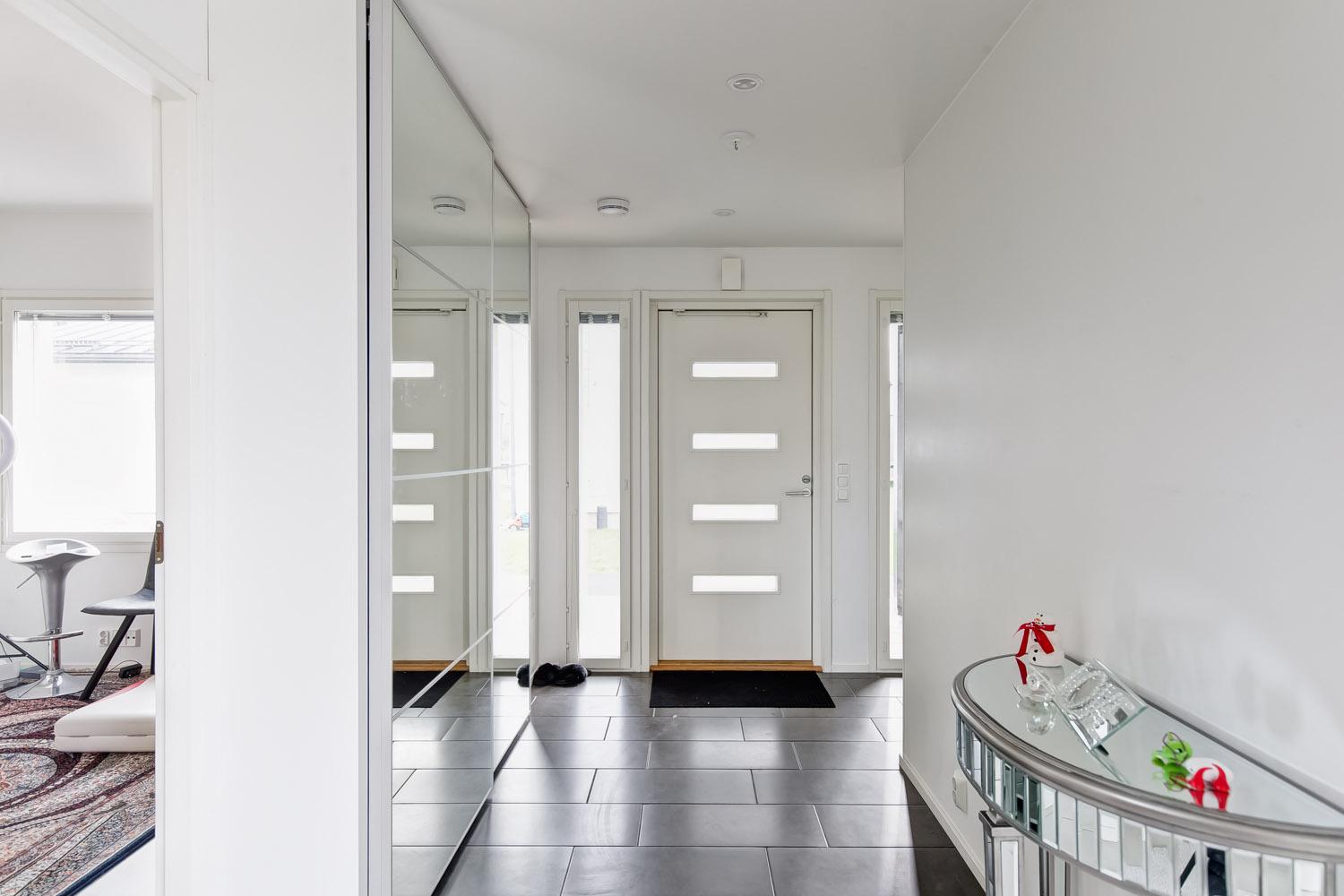 Veijanmäenkatu 8, Ristinarkku, Tampere