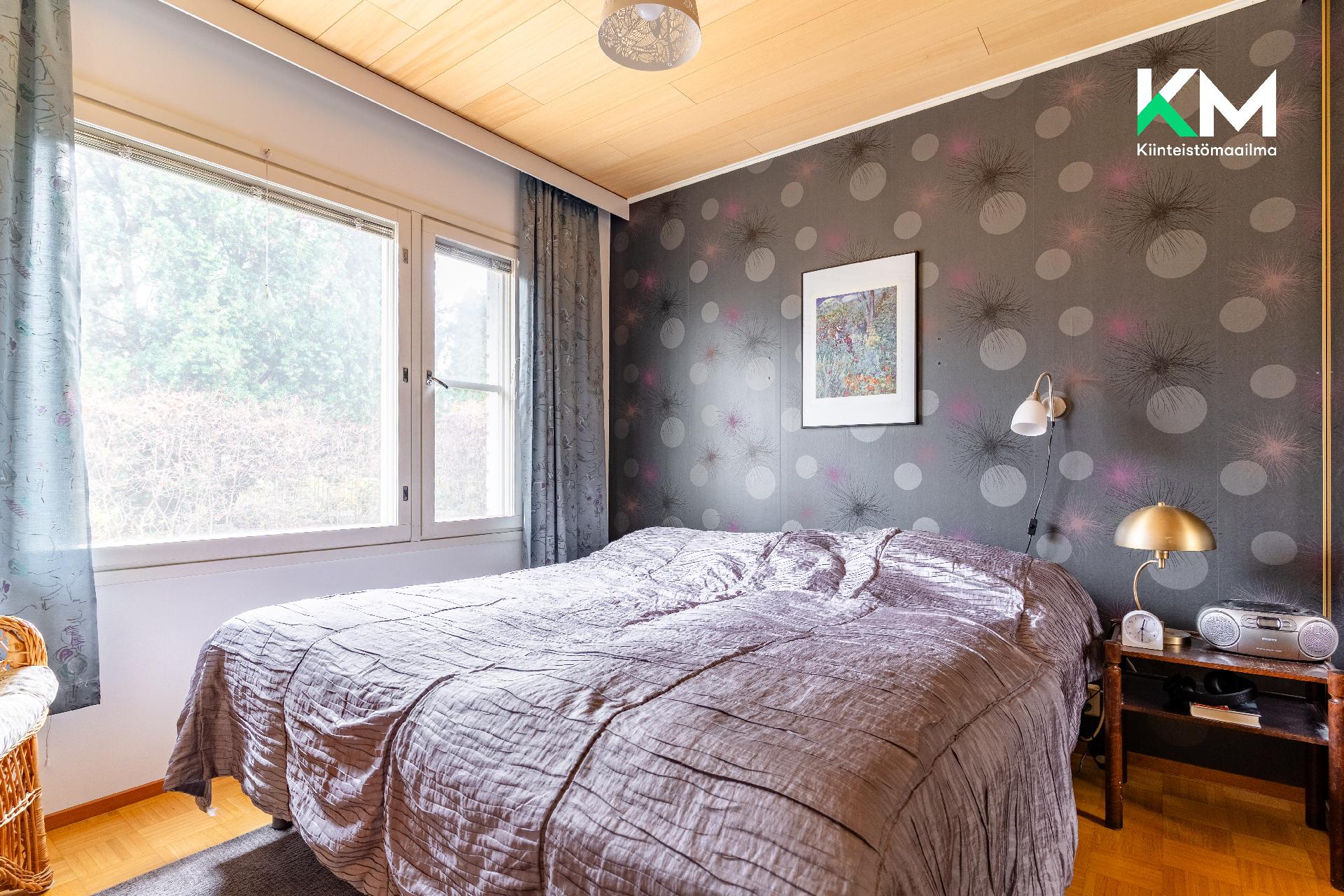 Osuuskunnantie 37, Länsi-Pakila, Helsinki