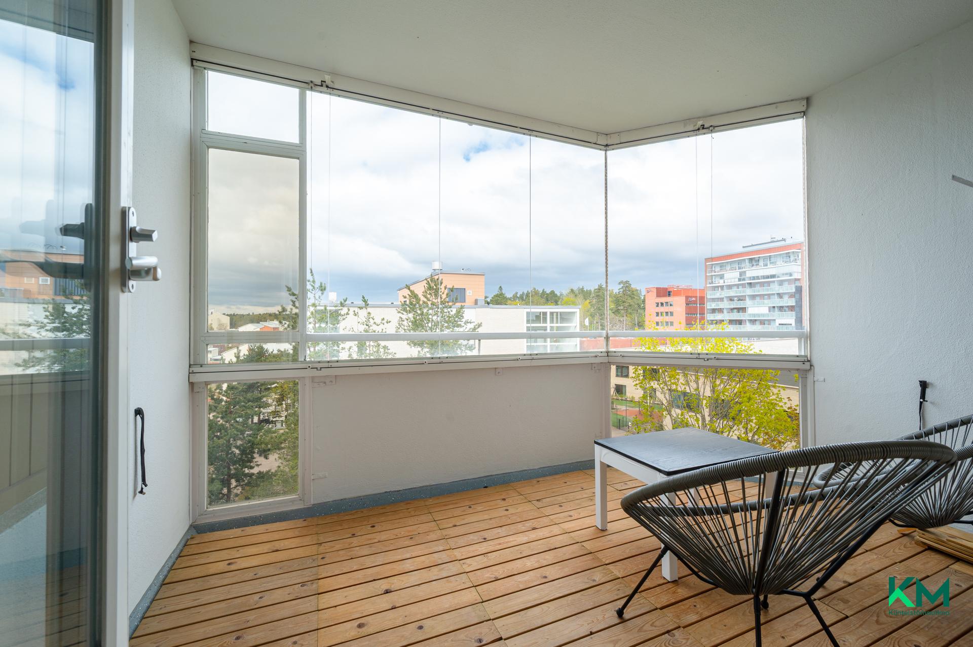 Armas Launiksen katu 8, Leppävaara, Espoo