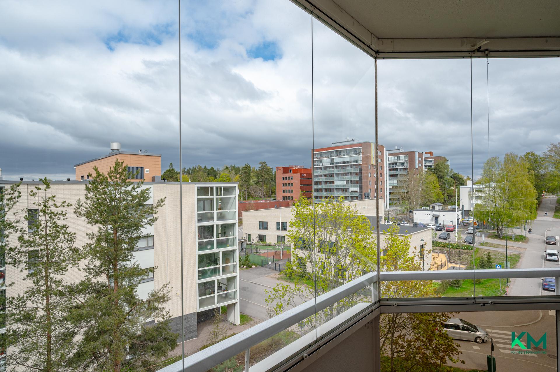 Armas Launiksen katu 8, Leppävaara, Espoo