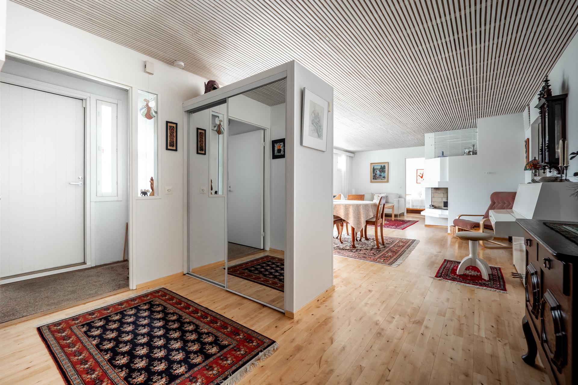 Mäystintie 22, Lämsänjärvi, Oulu