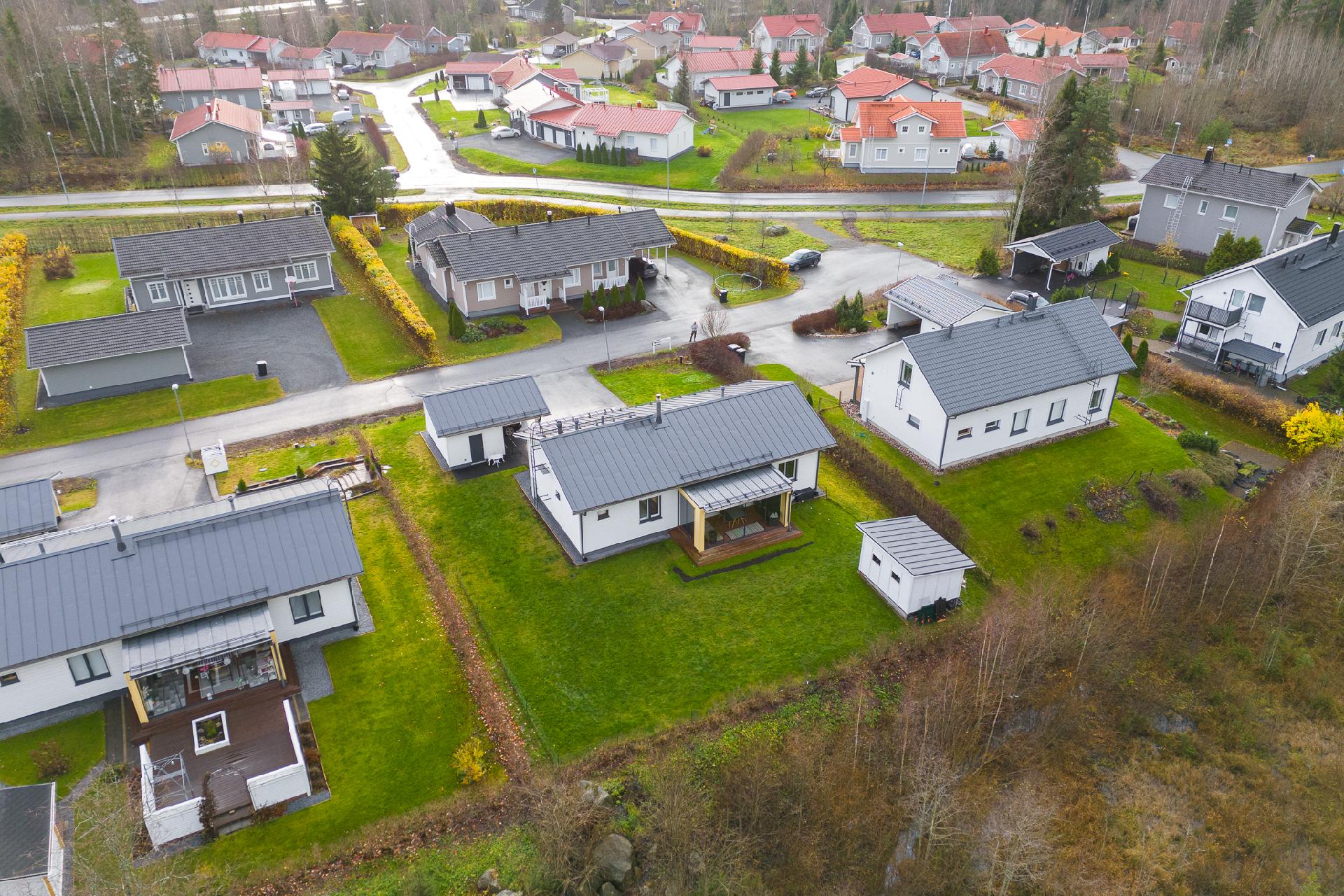 Näädänpolku 6, Kärjenniemi, Valkeakoski