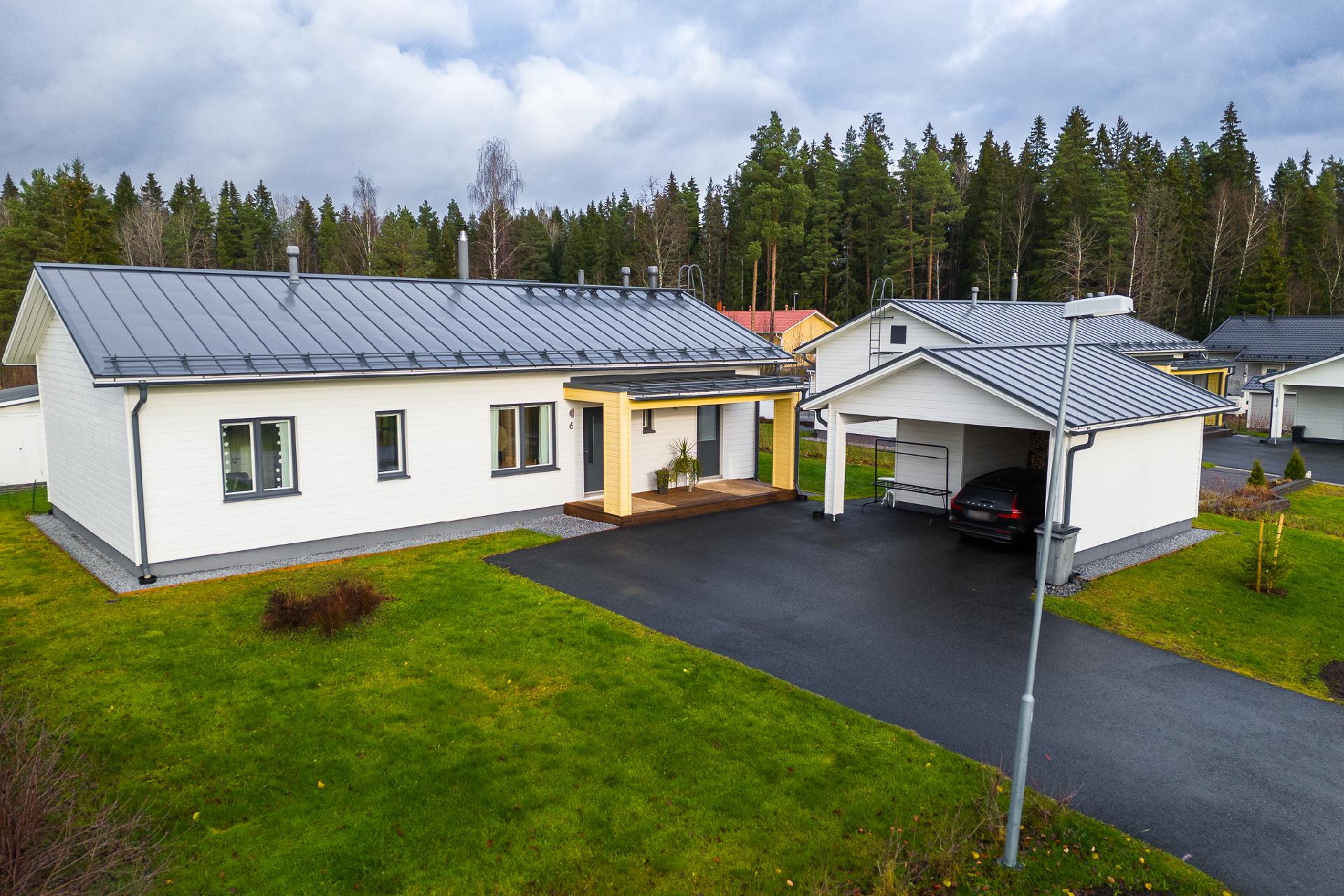 Näädänpolku 6, Kärjenniemi, Valkeakoski