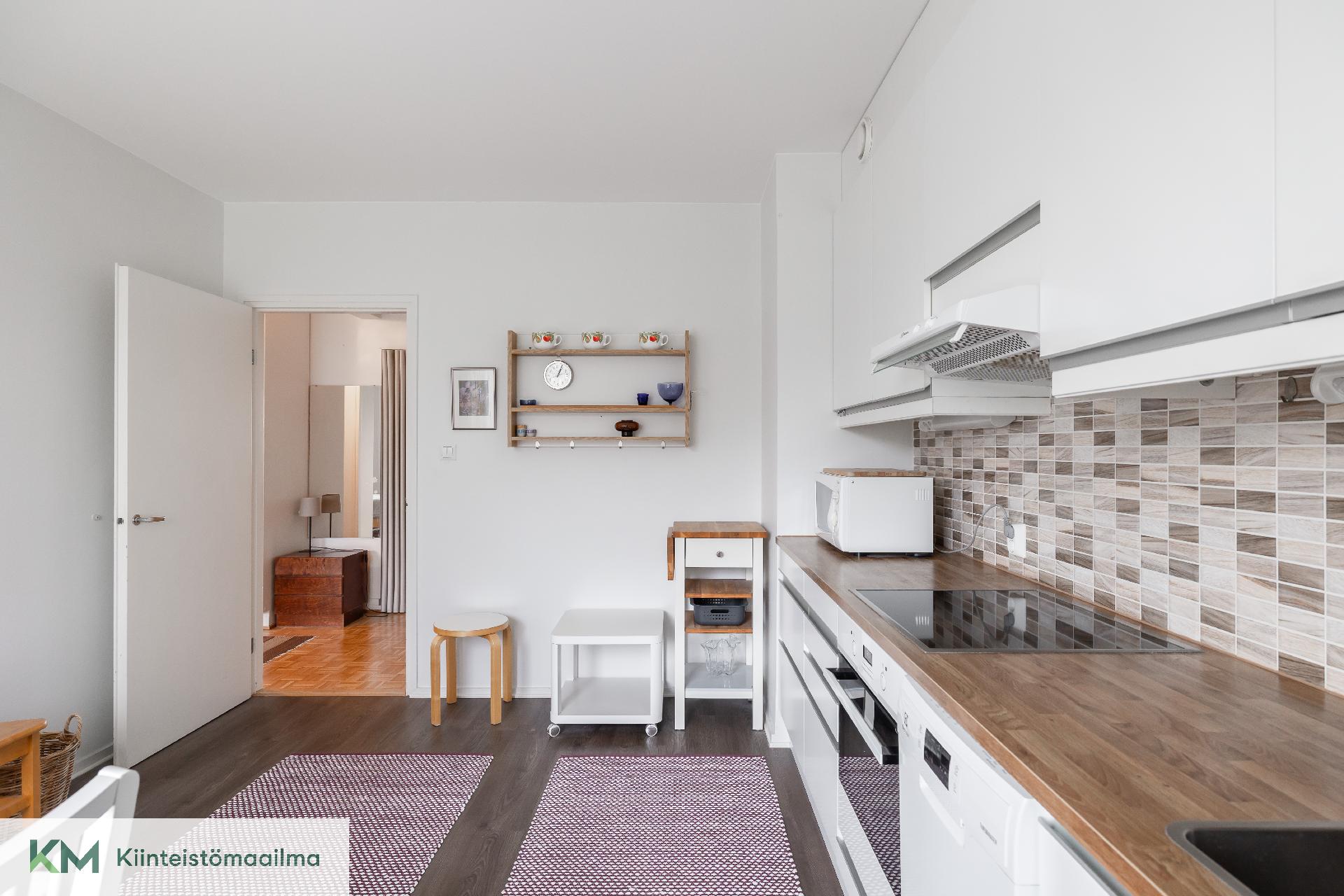 Keittiö on remontoitu 2015