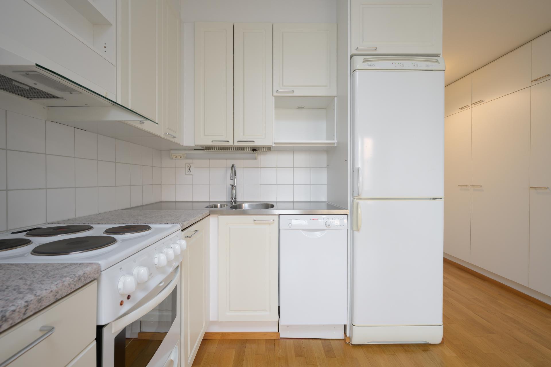 Kirstaantie 2, Kirkonkylä, Nurmijärvi