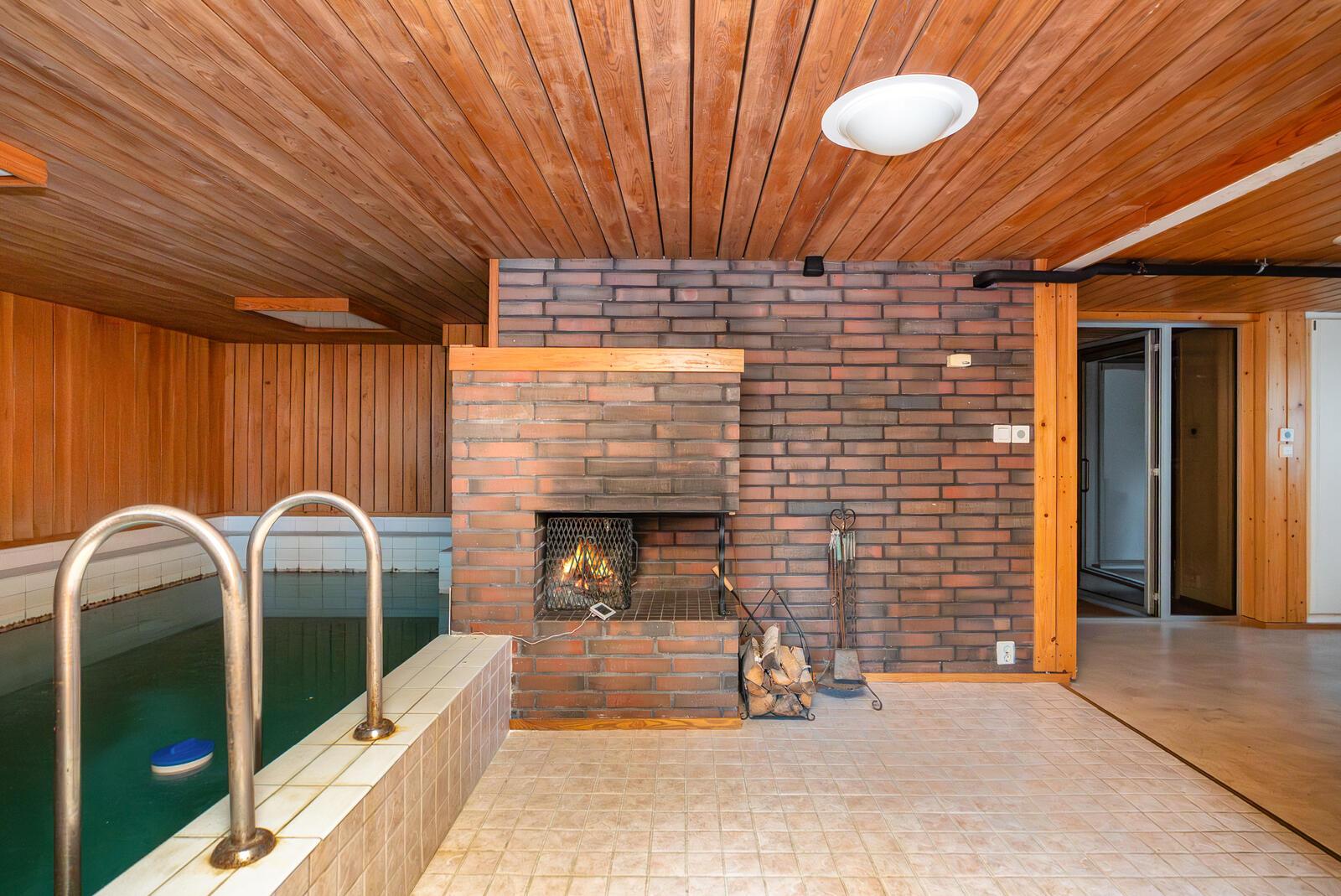 Haukankuja 7, Talvisilta, Hyvinkää