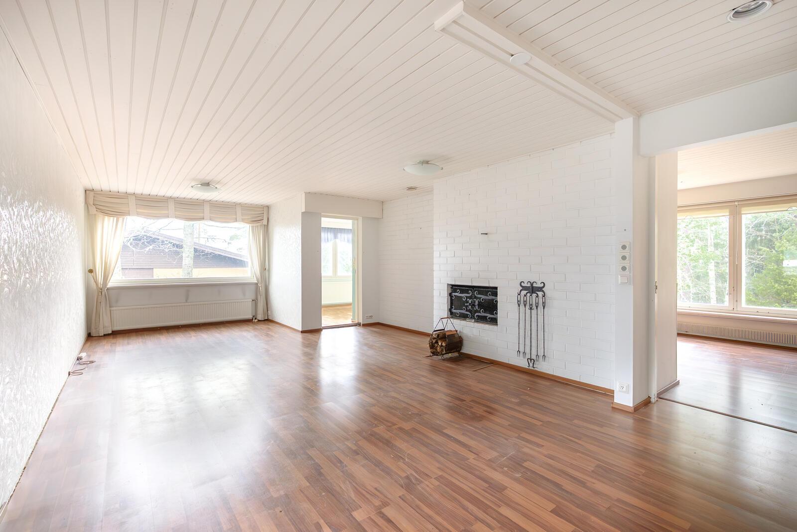 Haukankuja 7, Talvisilta, Hyvinkää