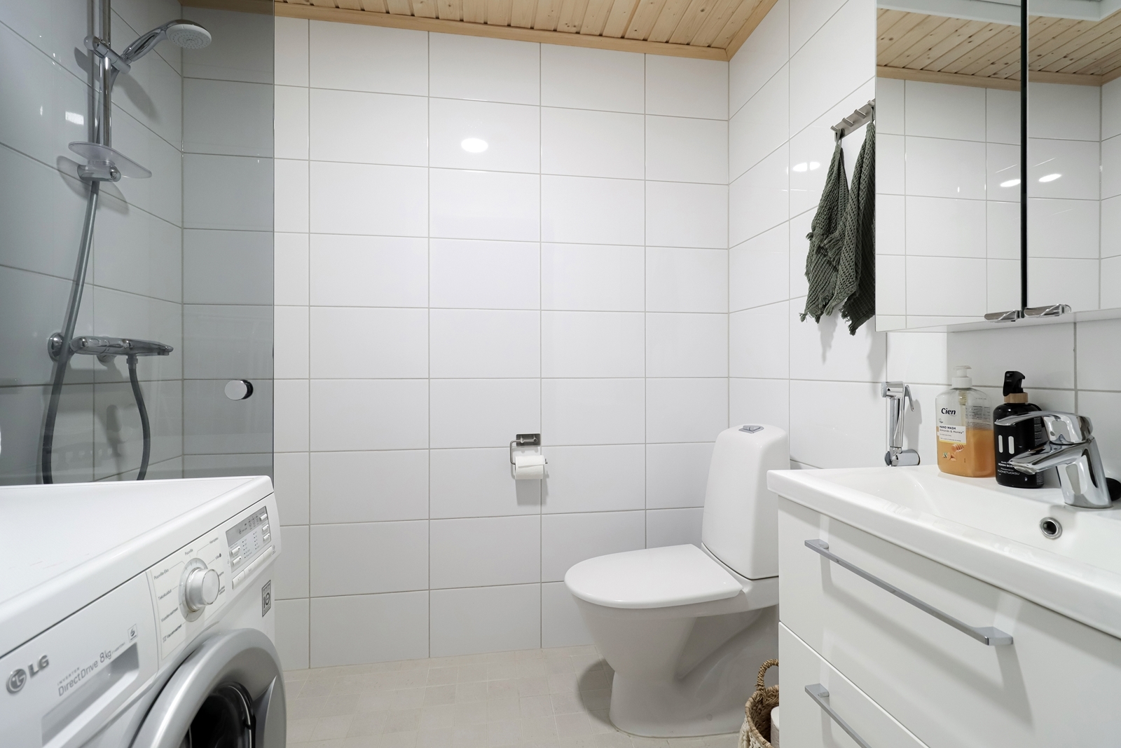 Kuusamantie 2, Lahela, Tuusula