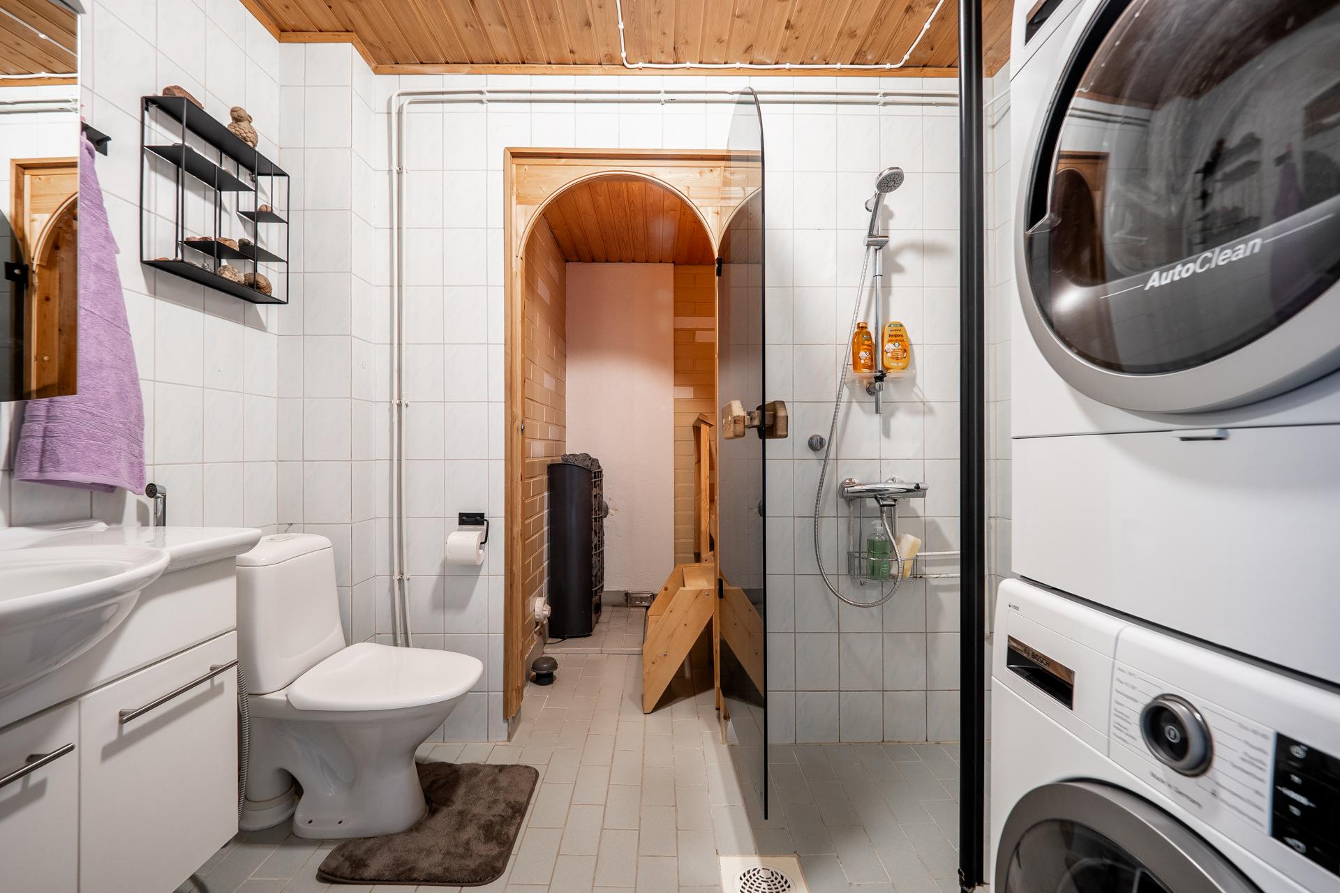 Raparperikuja 6, Oulunsalo, Oulu